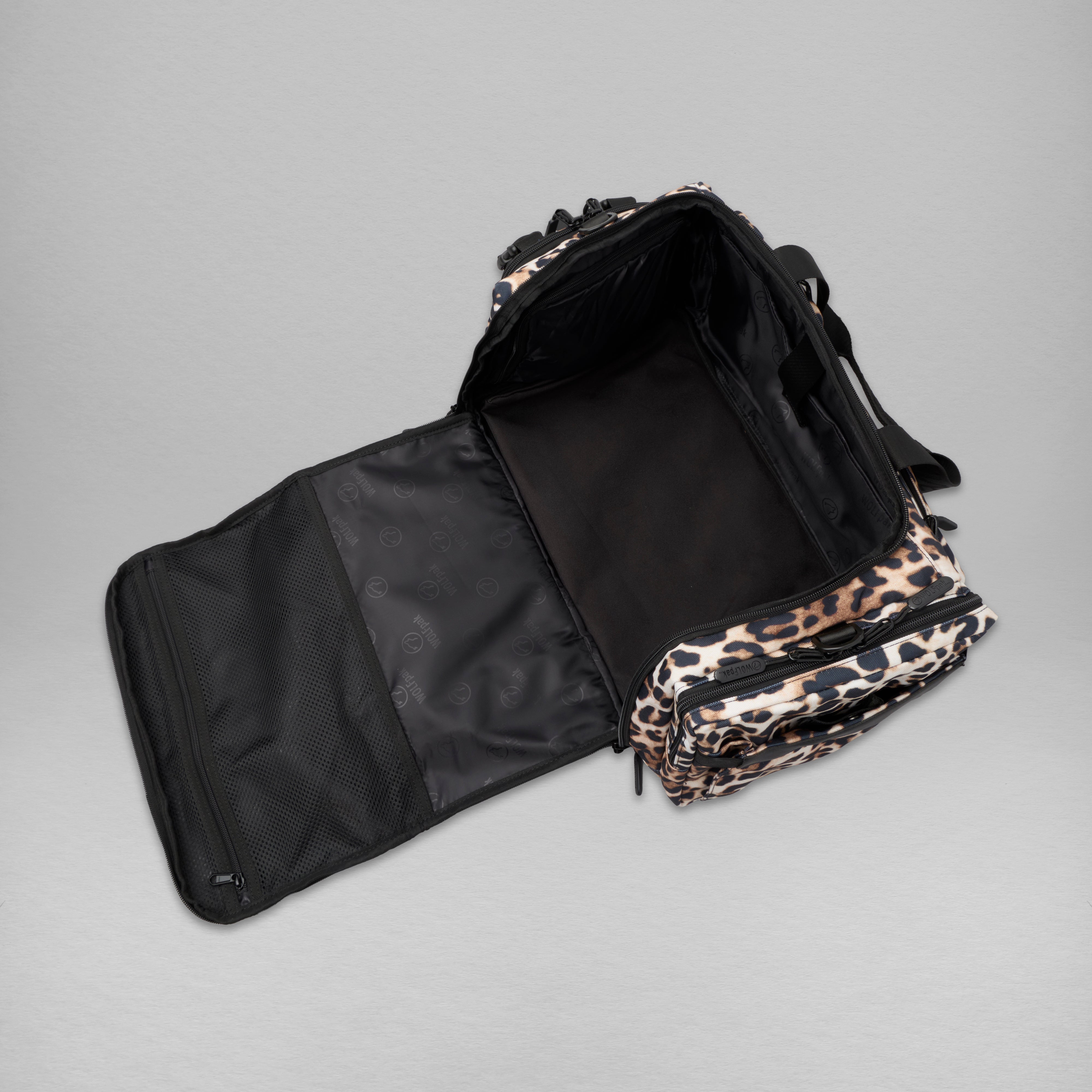 30L Perfect Duffle Bag Leopard