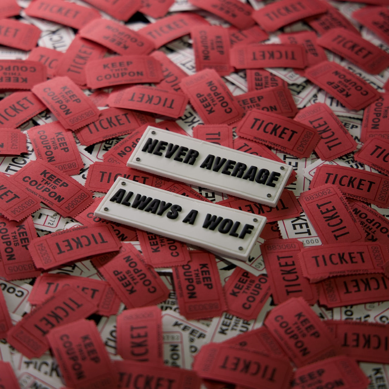 Trousse de patchs pour sac de sport Be A WOLF 20L blanche et noire