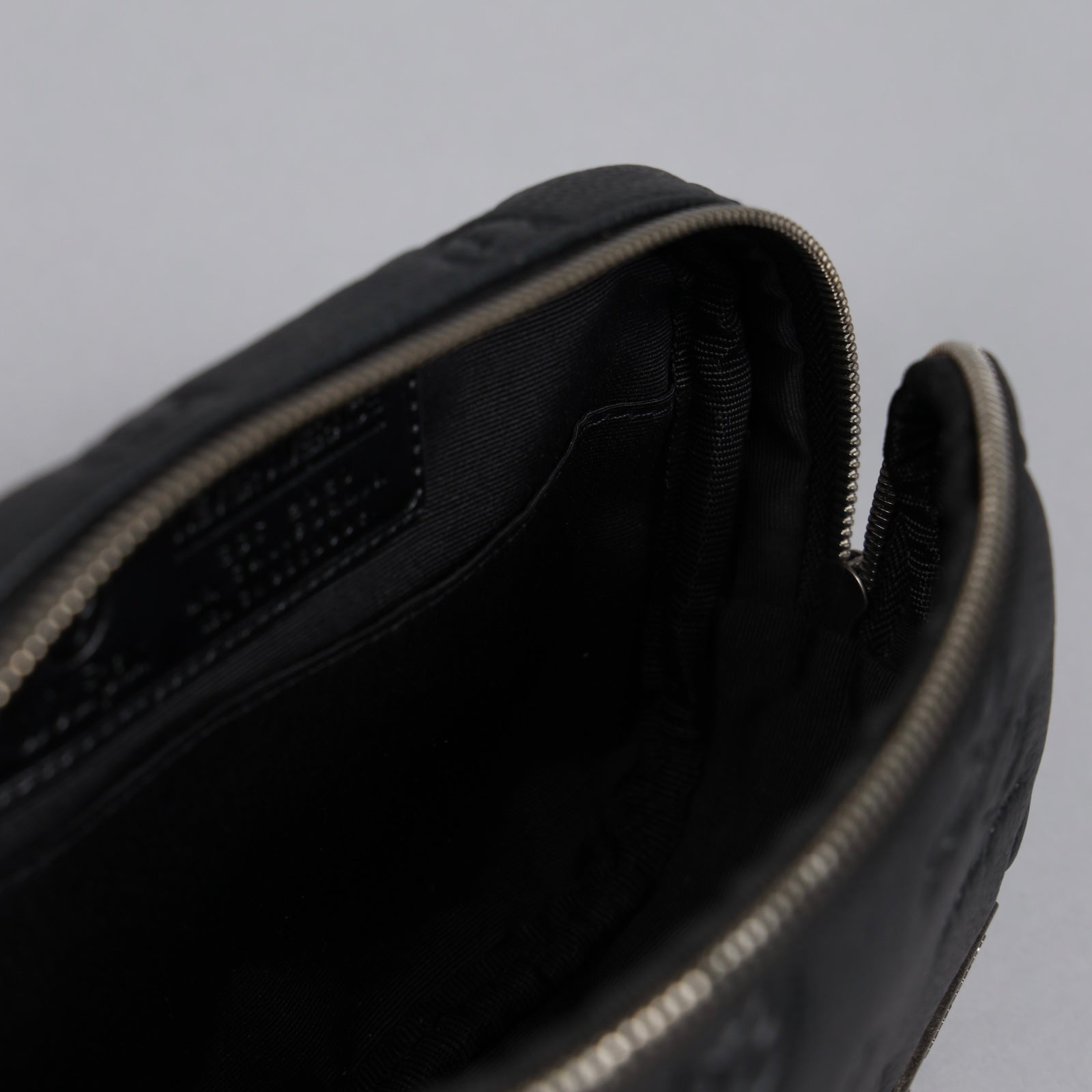 Sac à bandoulière en cuir de luxe noir