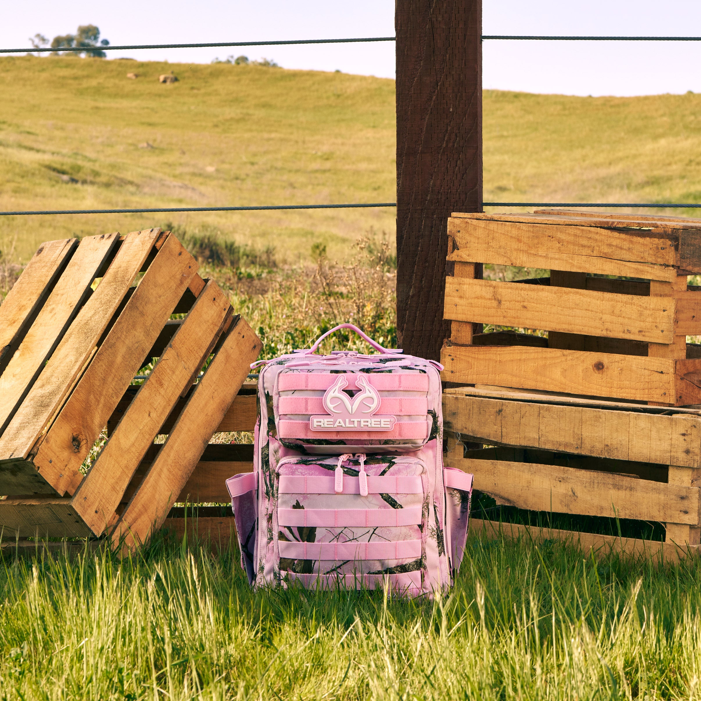 15L Tactical Backpack Realtree Flushing Pink PREVIEW