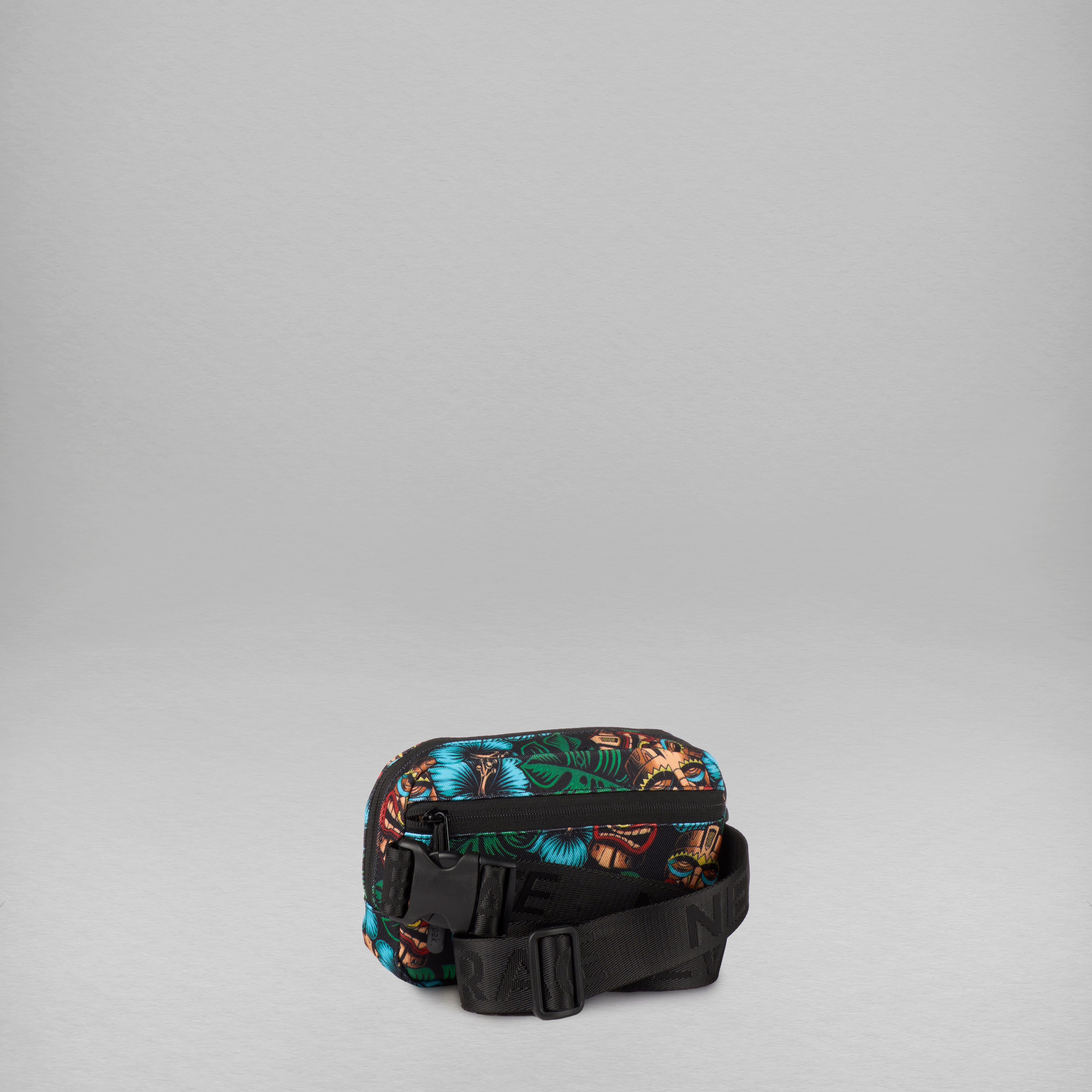 1.5L Crossbody Pack Tiki (Preview)