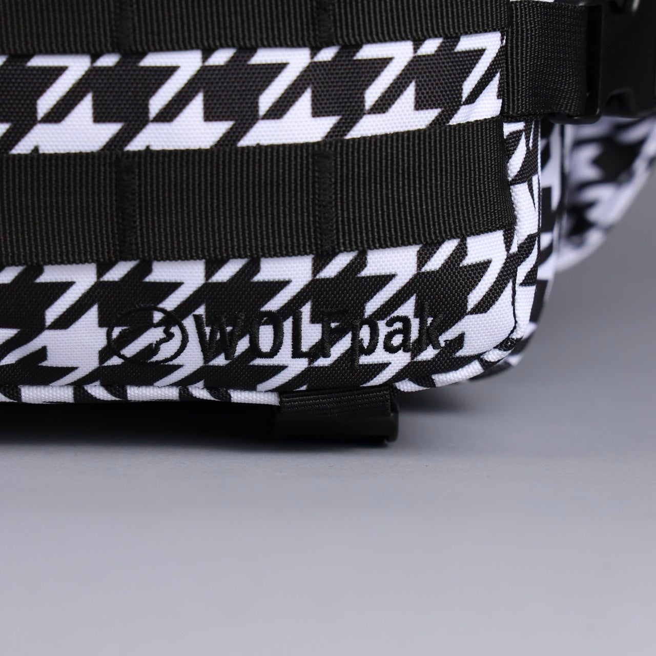 Sac à dos 35L pied-de-poule