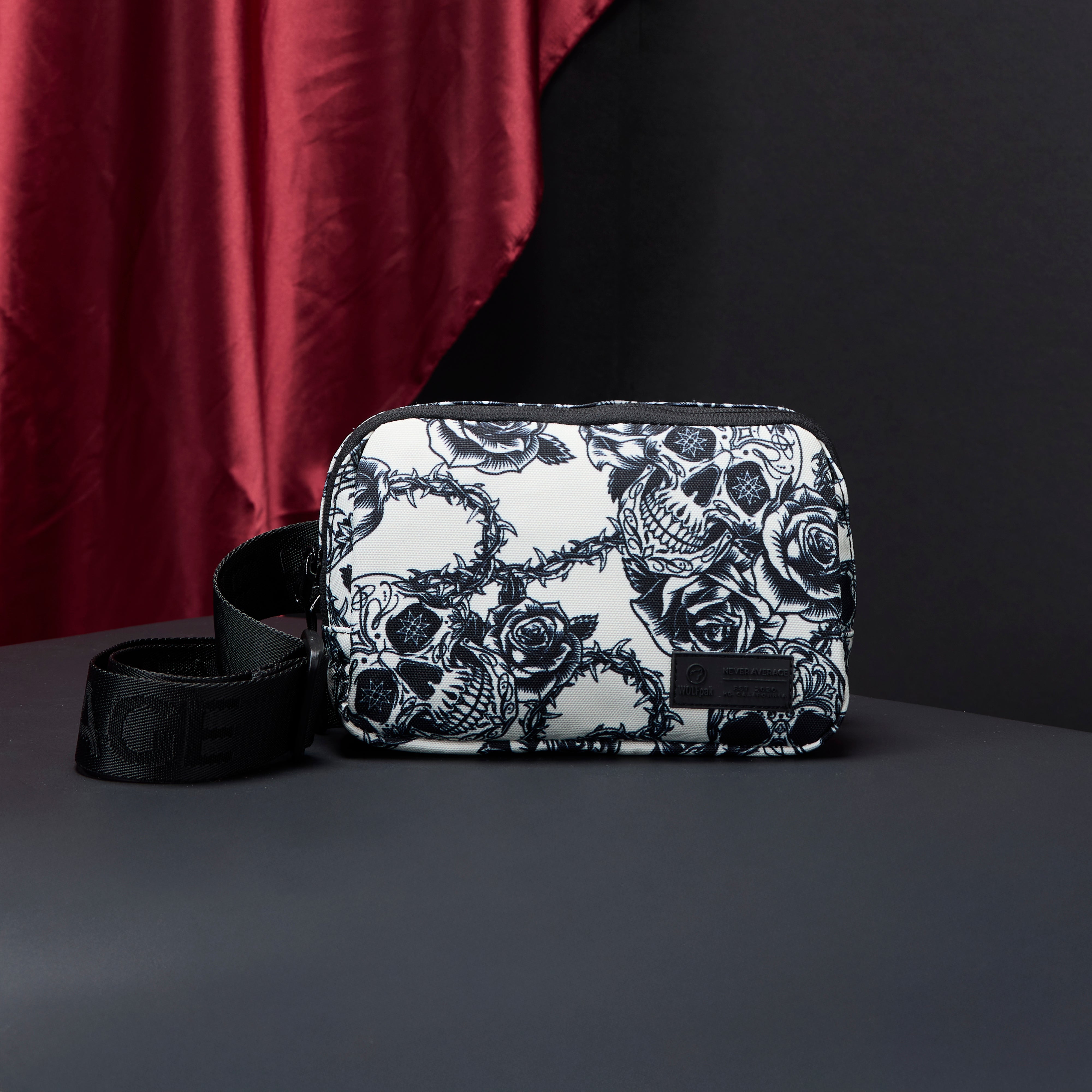 Crossbody Pack Buried In Ink PREVIEW