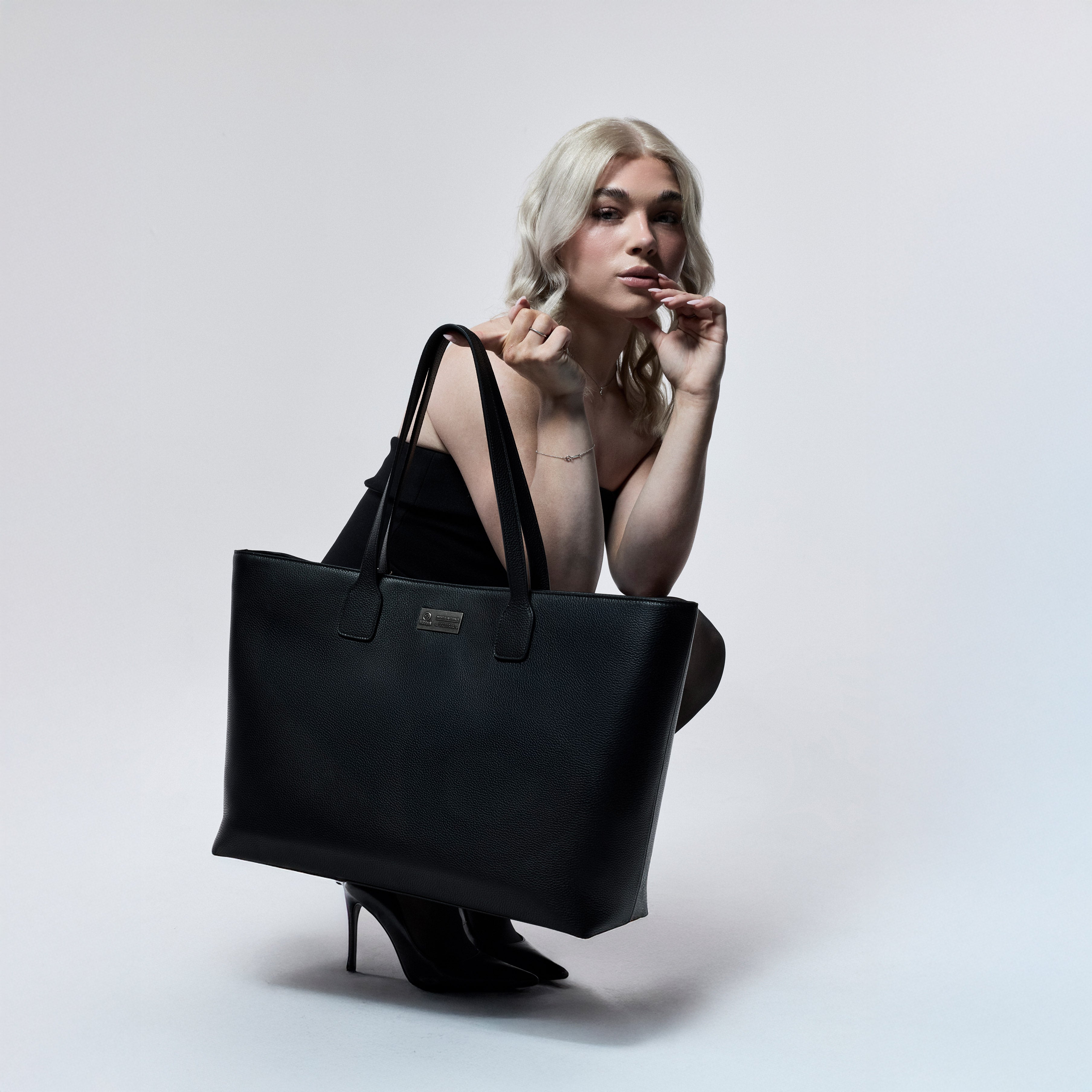 Signature Tote Bag Luxury Leather