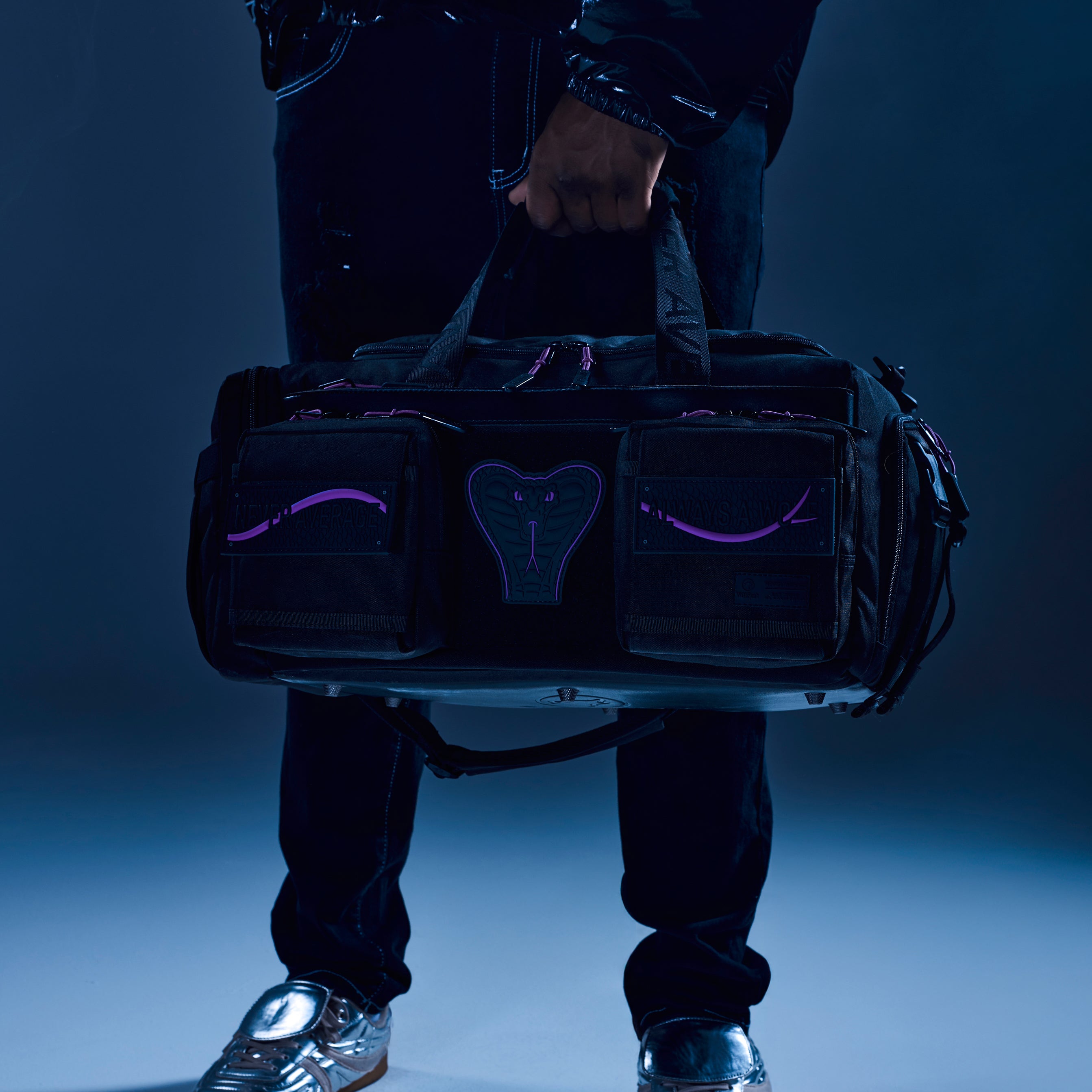 30L Perfect Duffle Bag Purple Venom