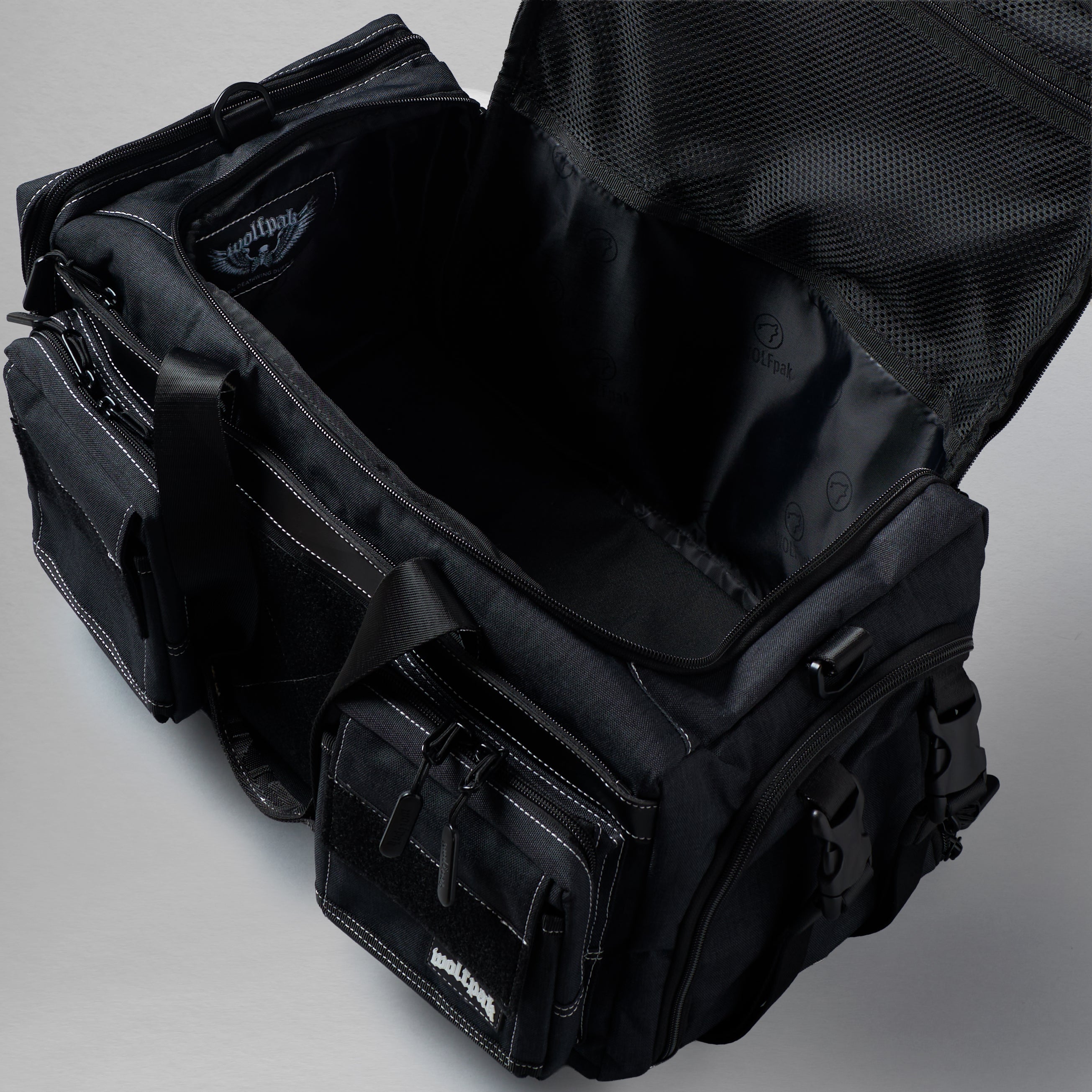 30L Perfect Duffle Bag Deathwing Preview