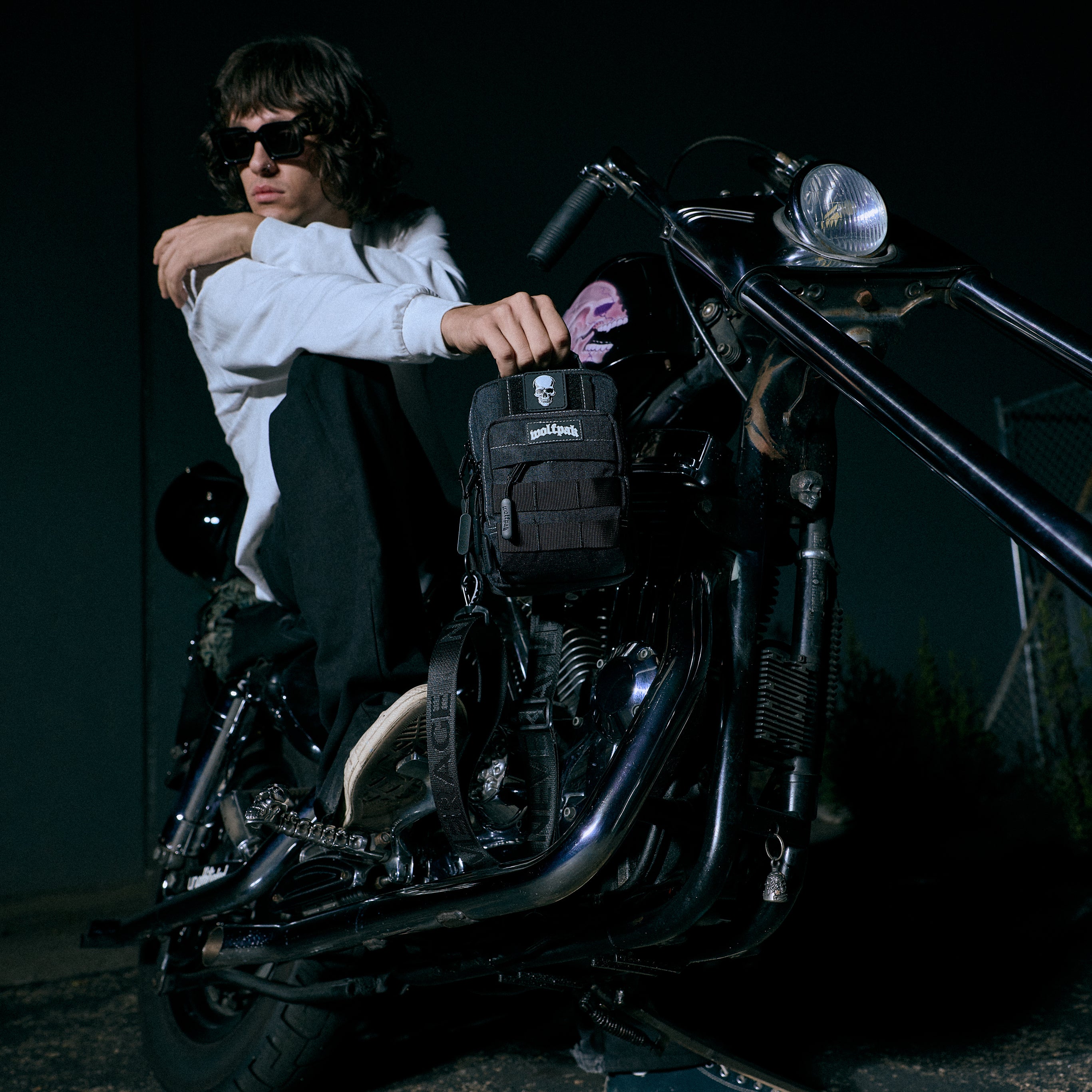 4L Mini Tactical Sling Bag Deathwing Preview