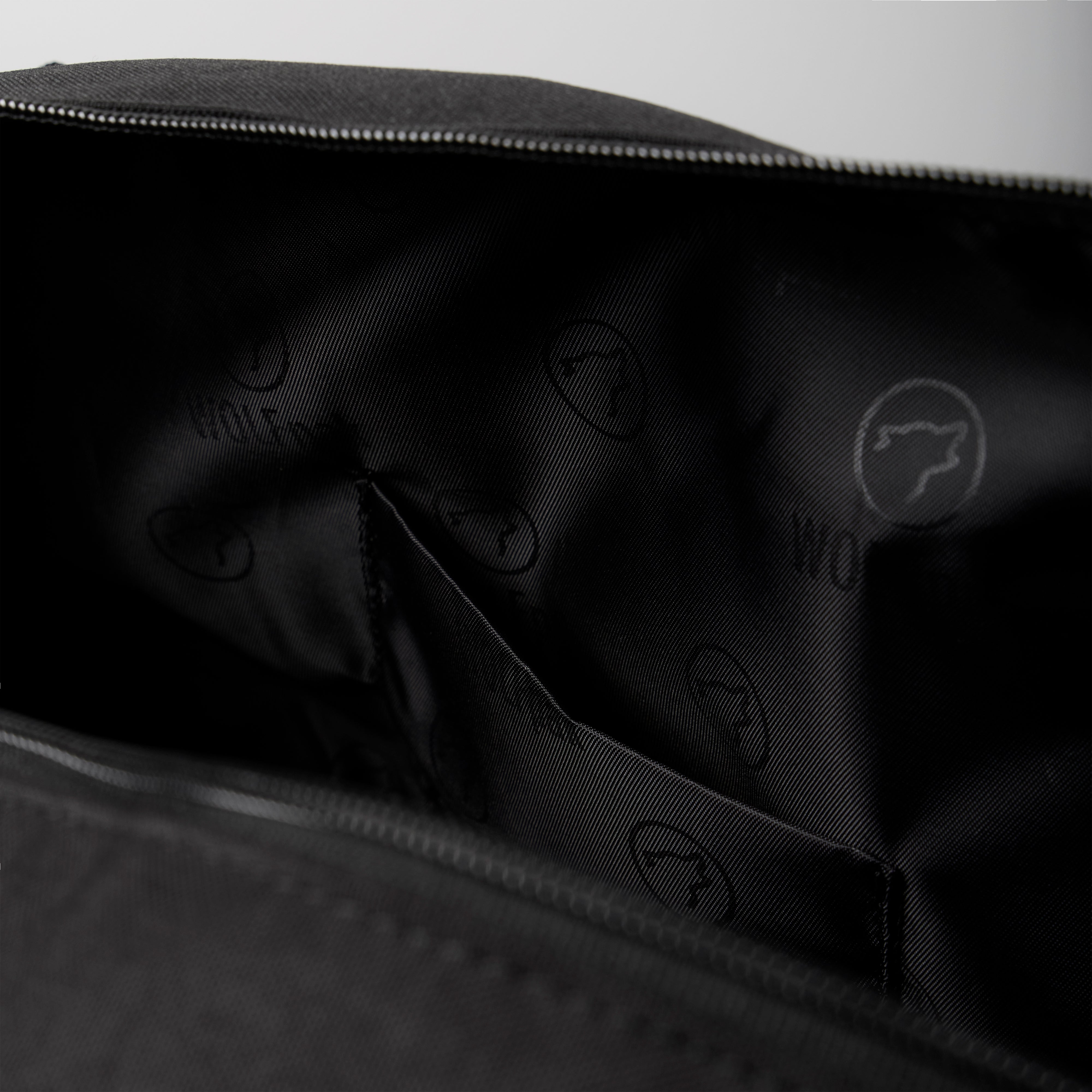 24L Active Duffle Script