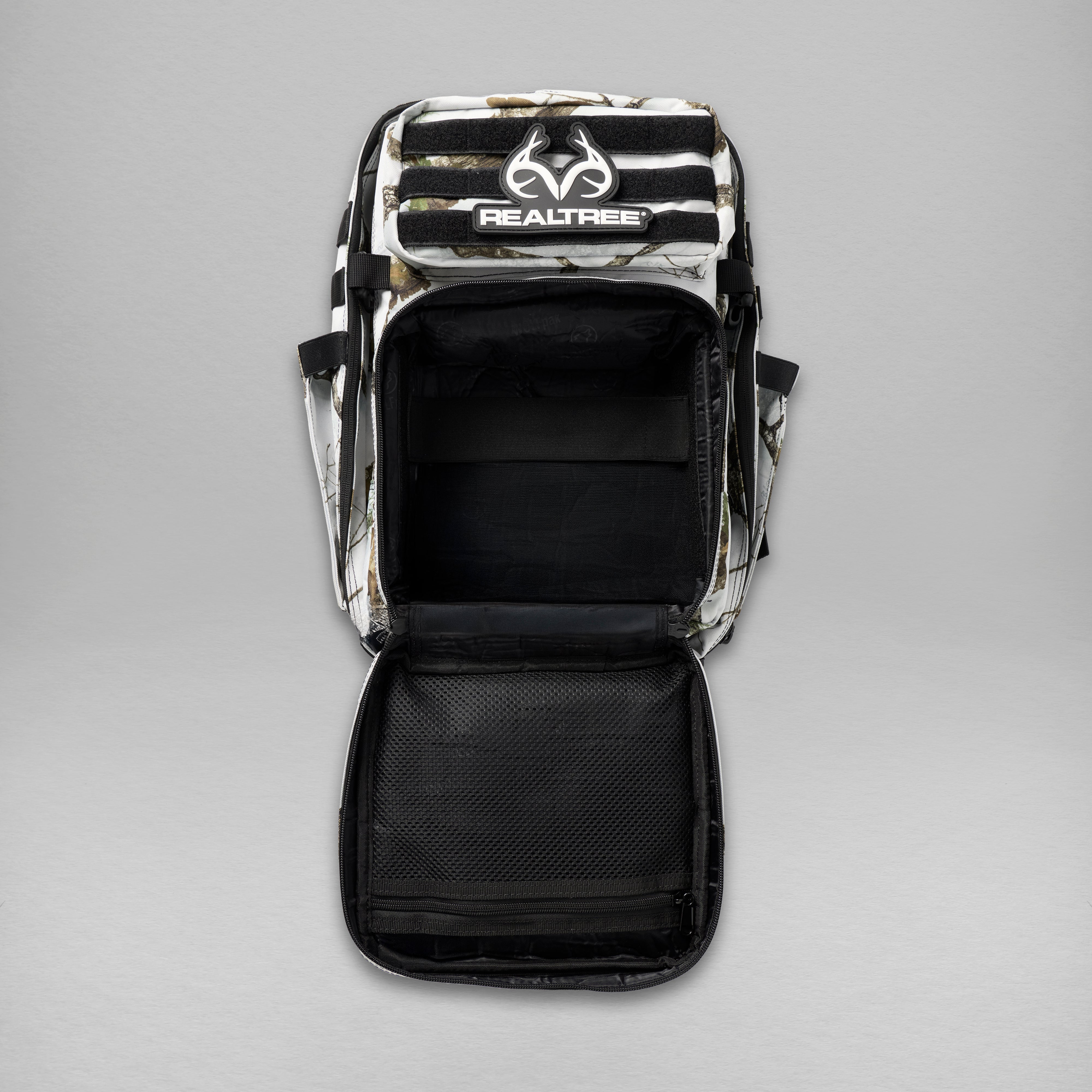 35L Realtree® APX Snow Meal Prep Backpack With Insulated Compartment