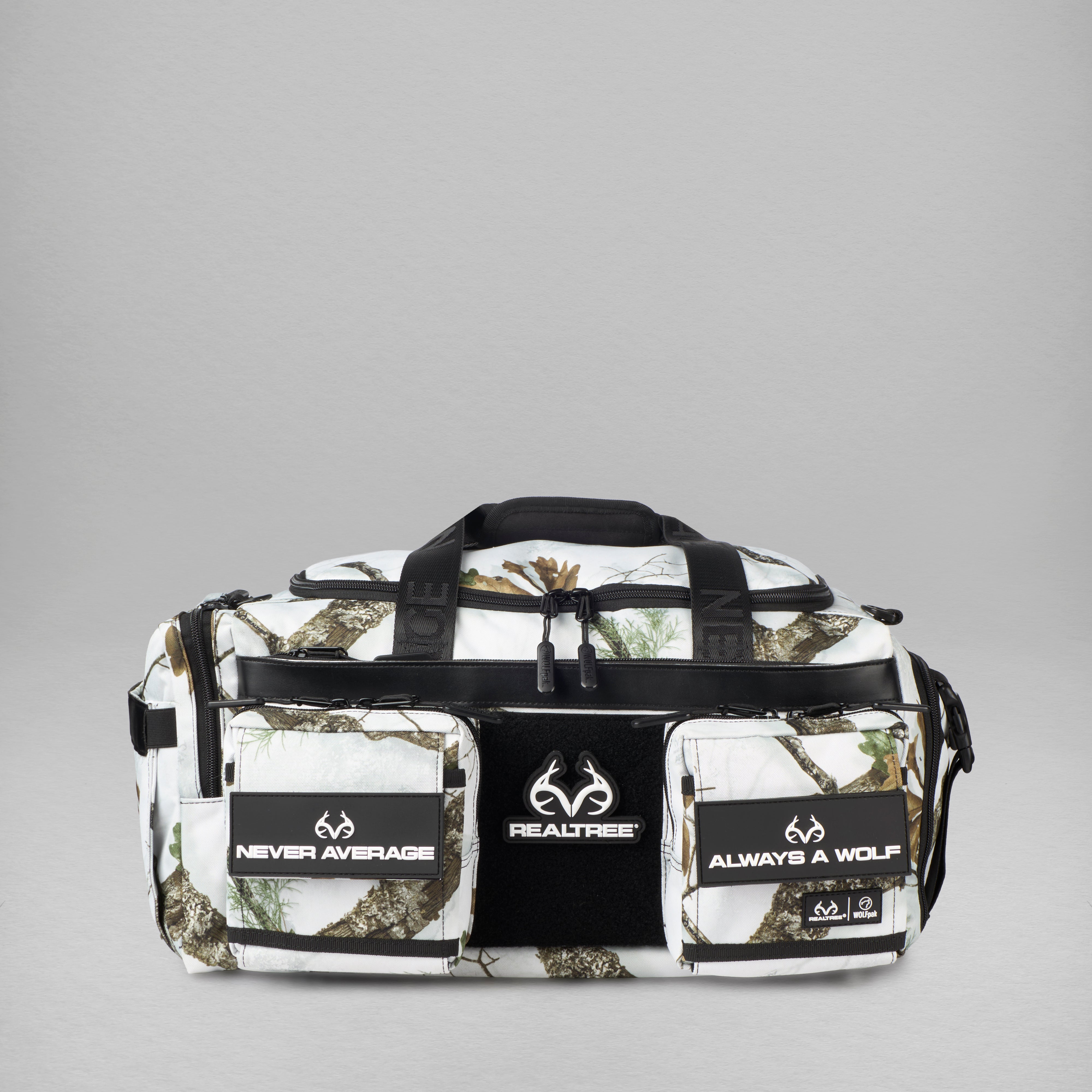 30L Perfect Duffle Bag Realtree® APX Snow