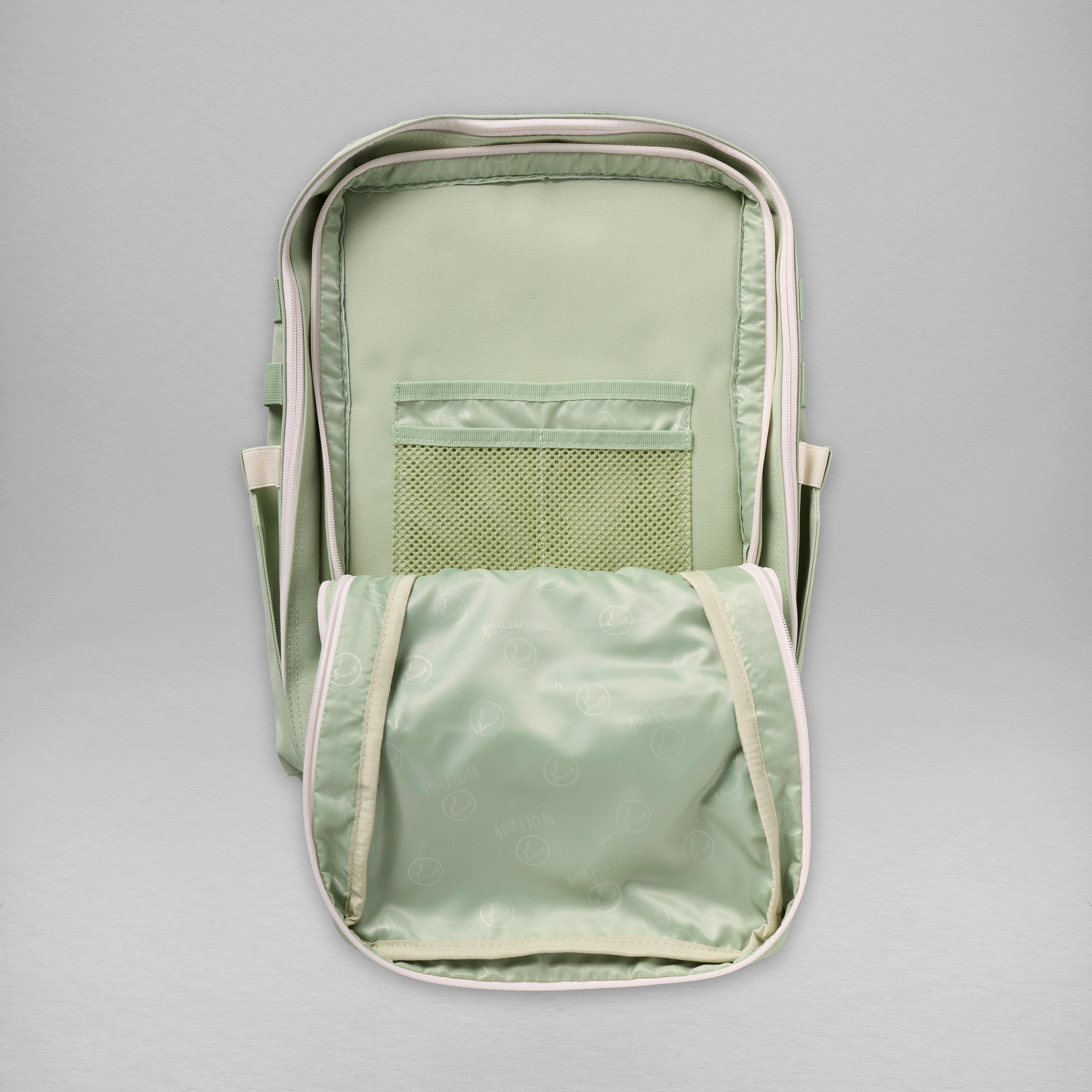 35L Backpack Matcha