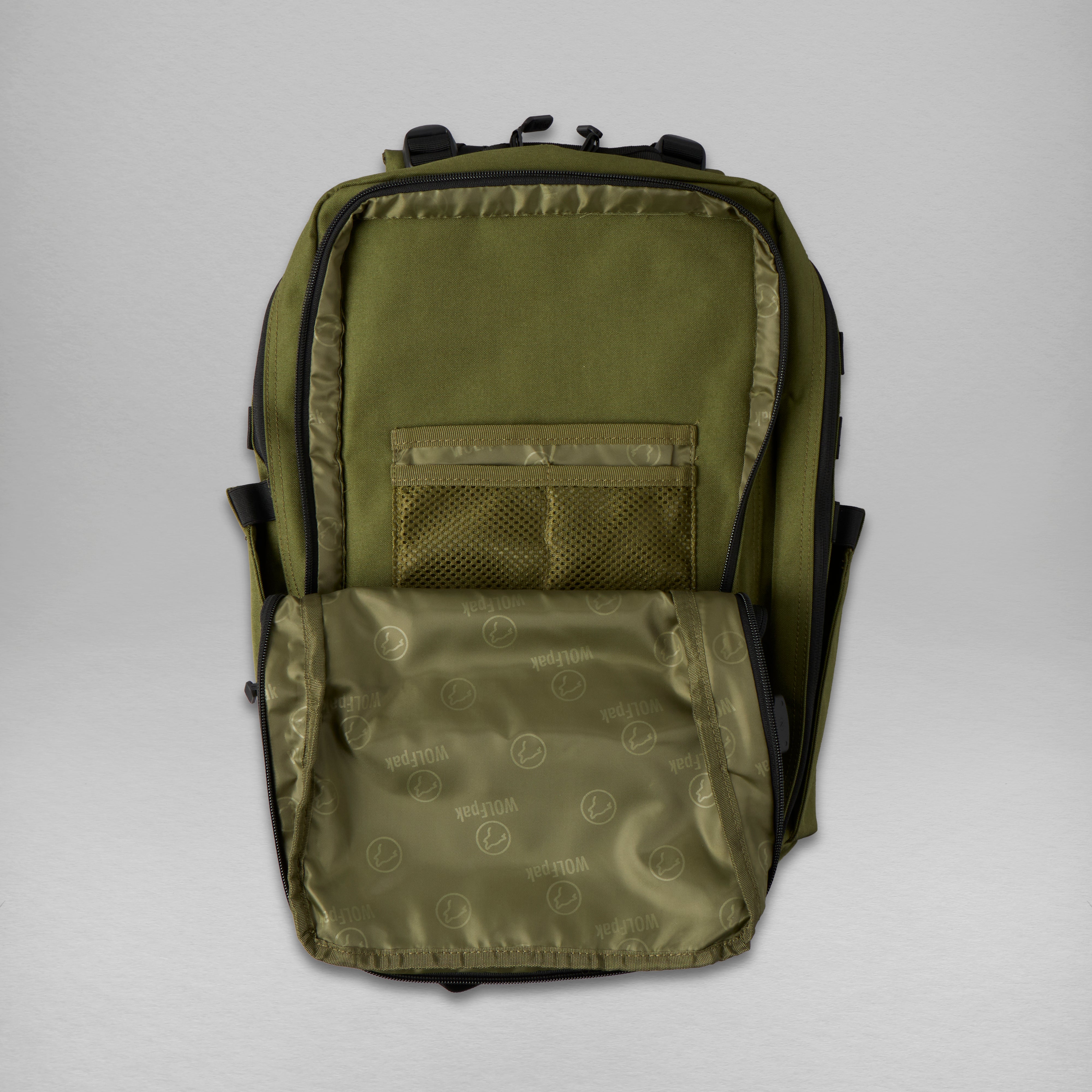 45L Backpack Athletic Green