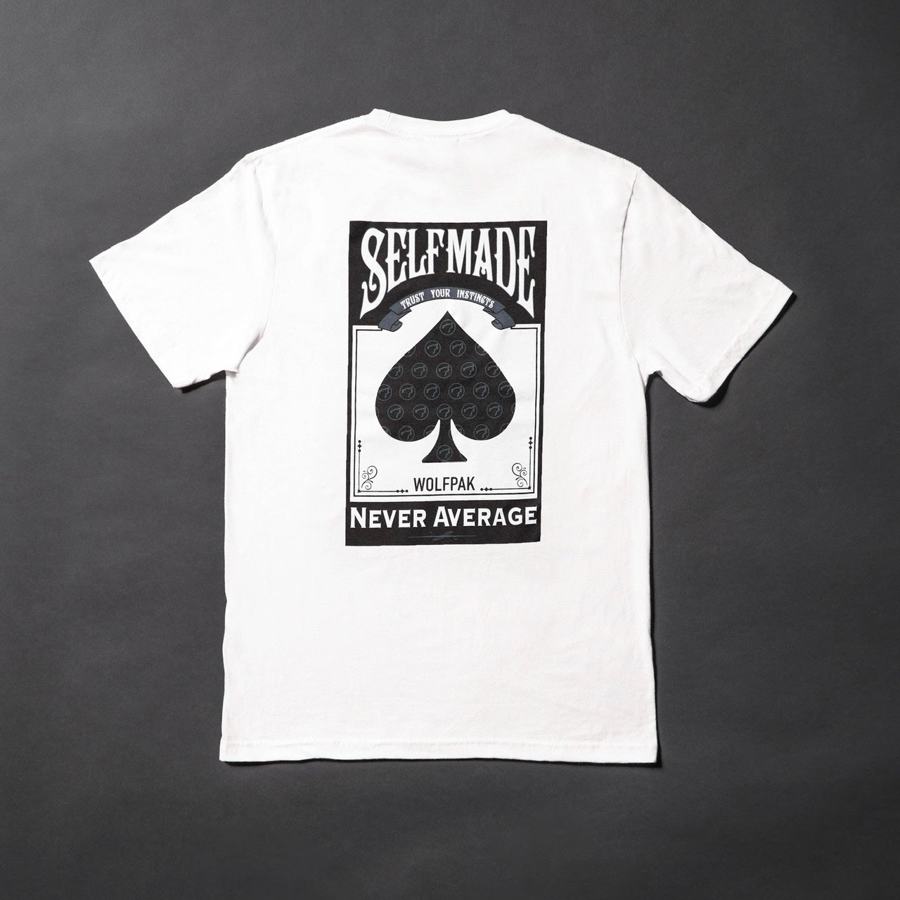 T-shirt auto-fabriqué jamais moyen