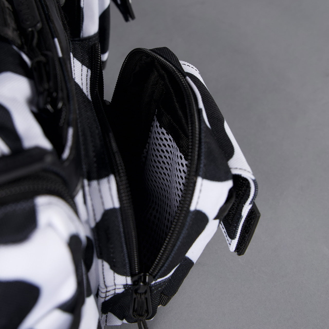 Mini sac de sport 20L vache noire et blanche