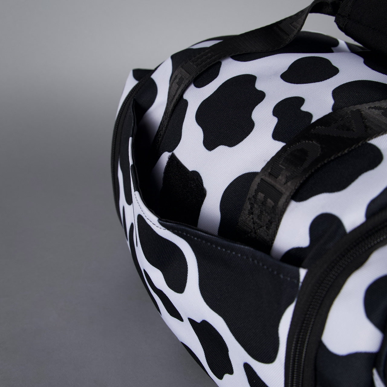 Mini sac de sport 20L vache noire et blanche