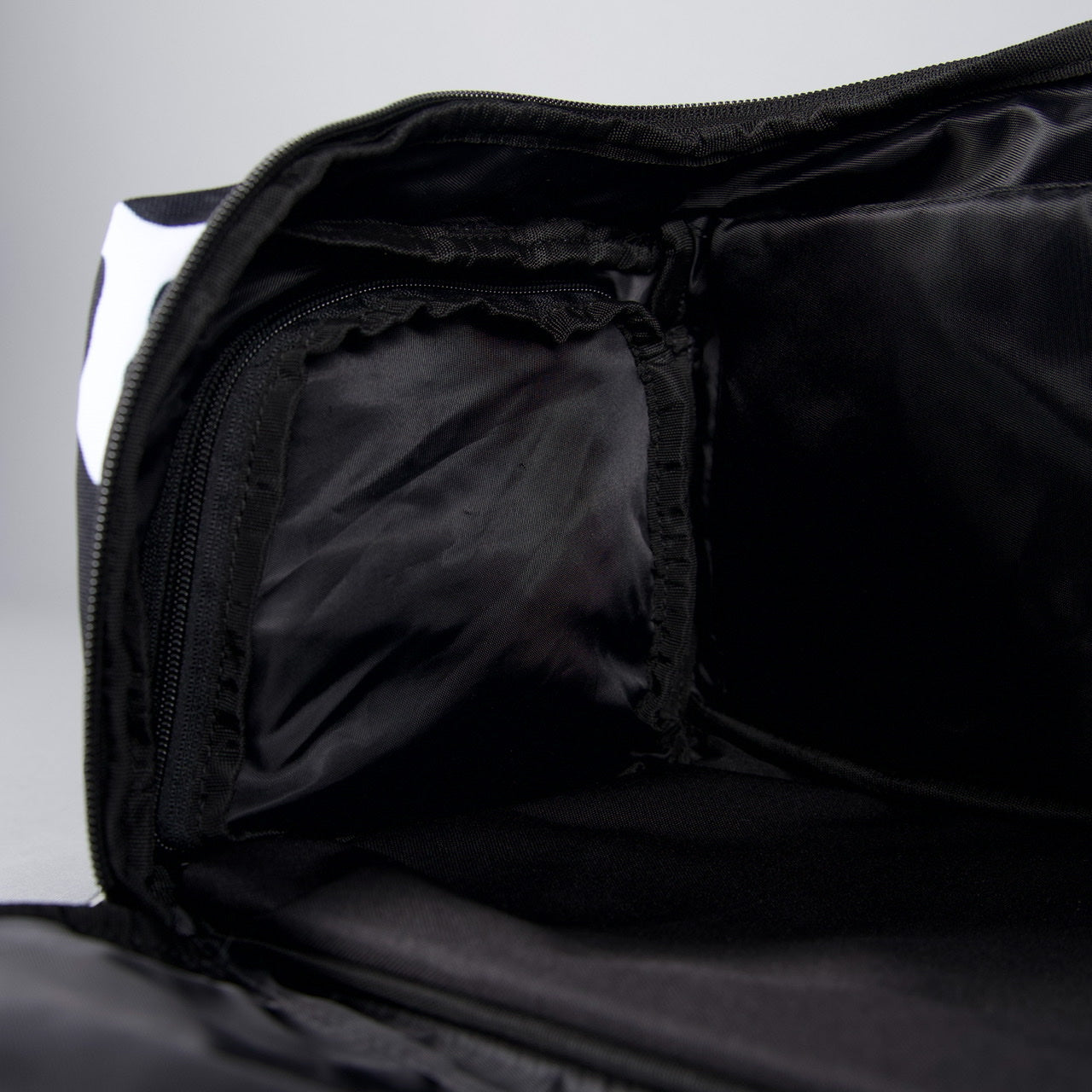 Mini sac de sport 20L vache noire et blanche