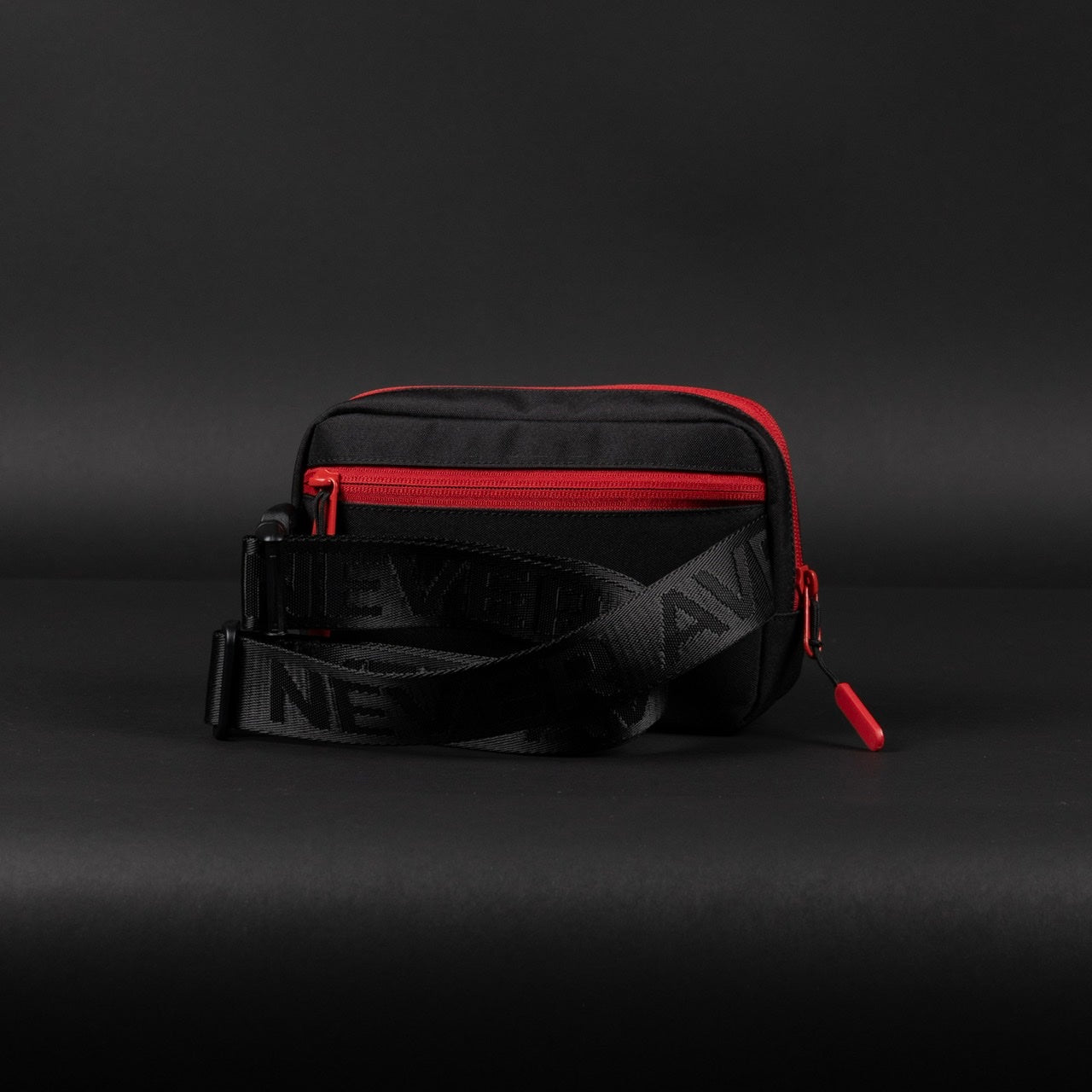 Crossbody Pack Red Wolf