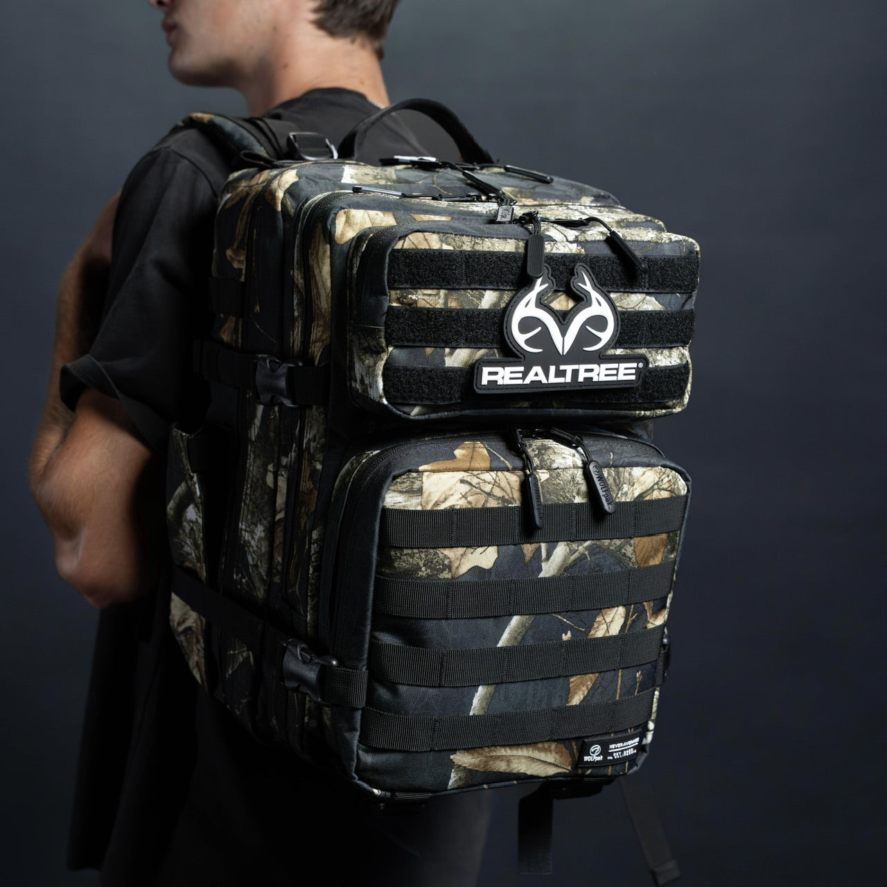 35L Realtree Edge Black Meal Prep Management