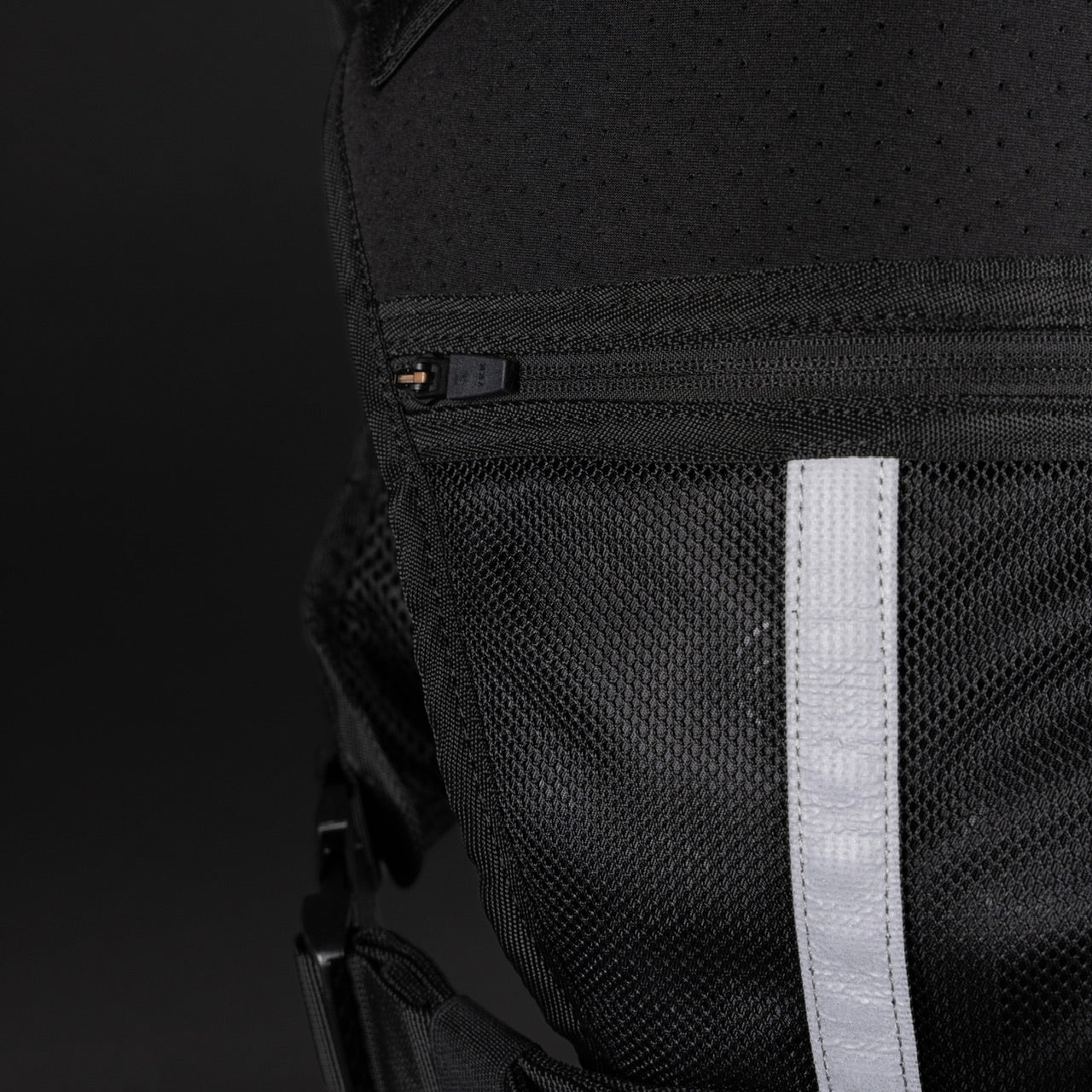 Utility Chest Pack Alpha Black