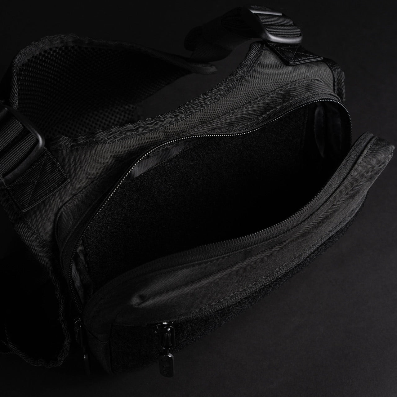 Utility Chest Pack Alpha Black