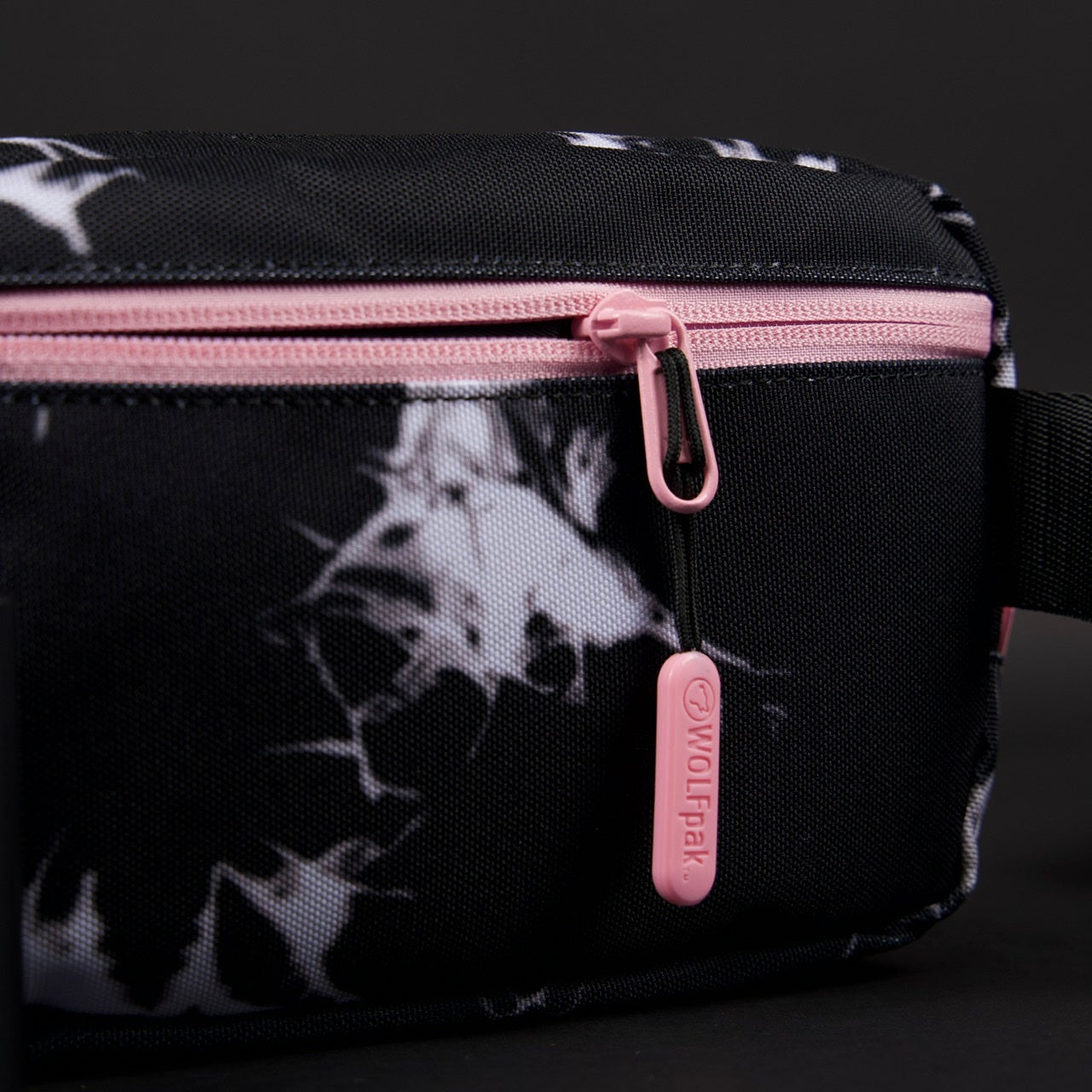 Sac à bandoulière Black Lightning Knockout Pink