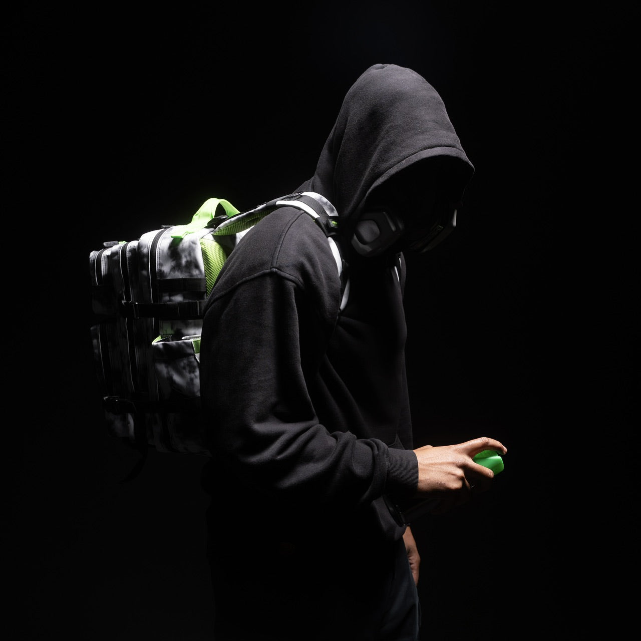 35L Backpack Graffiti Green
