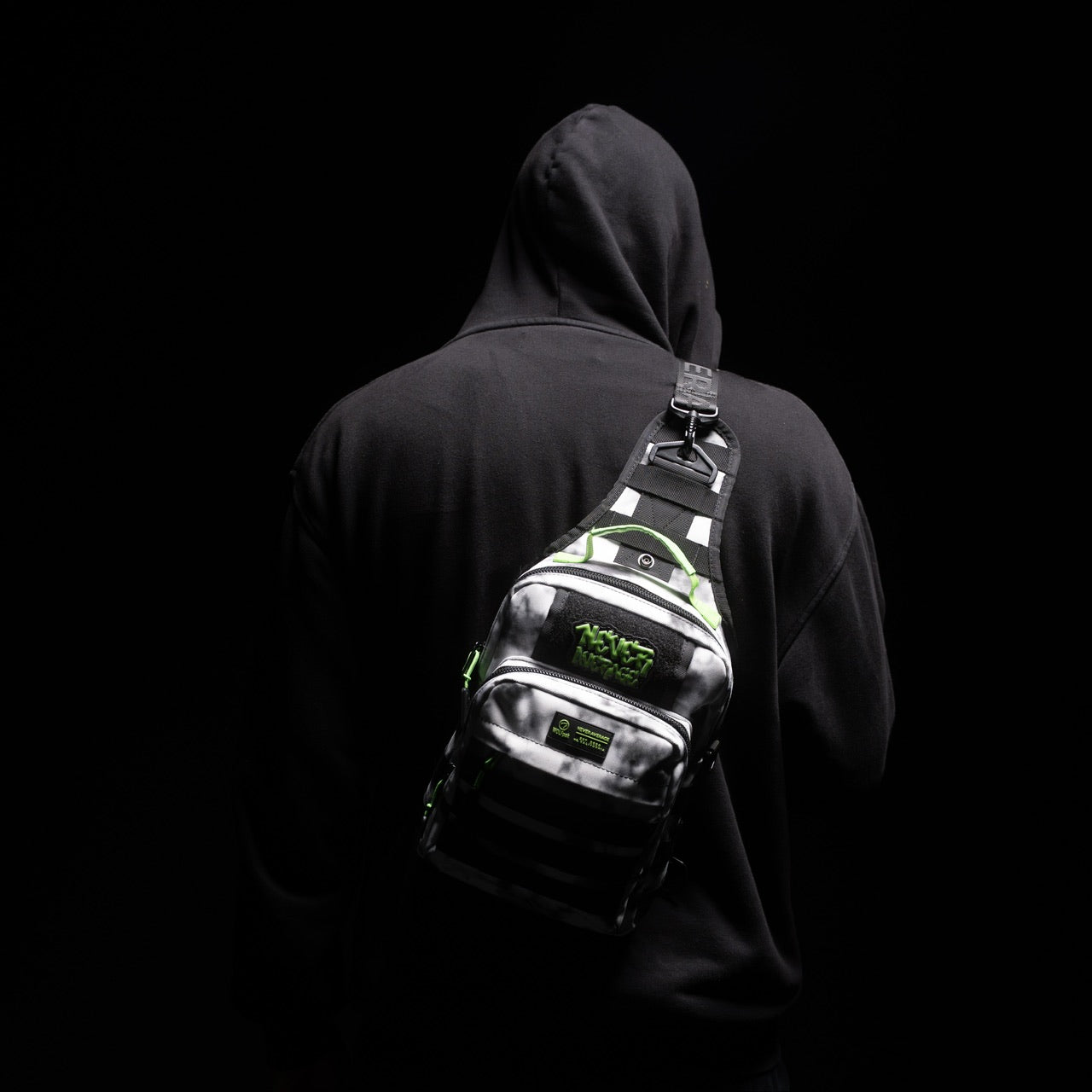 9L Tactical Sling Bag Graffiti Green