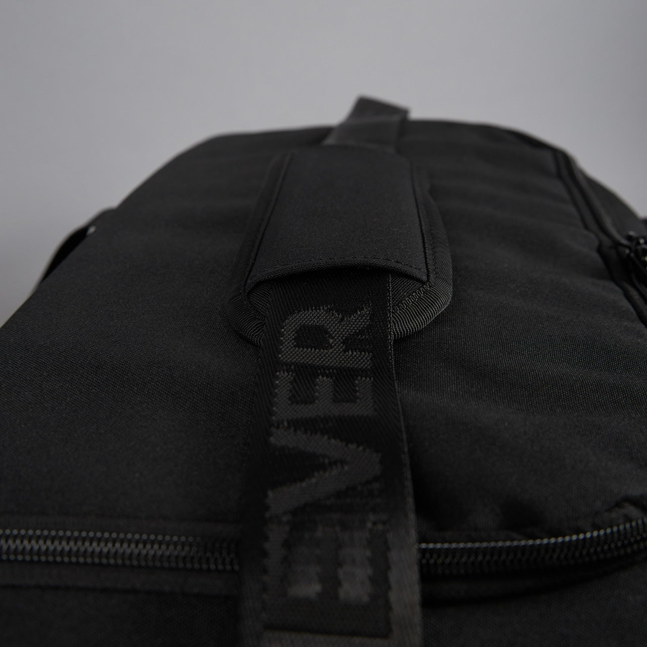 40L Ultimate Duffle Bag Alpha Black