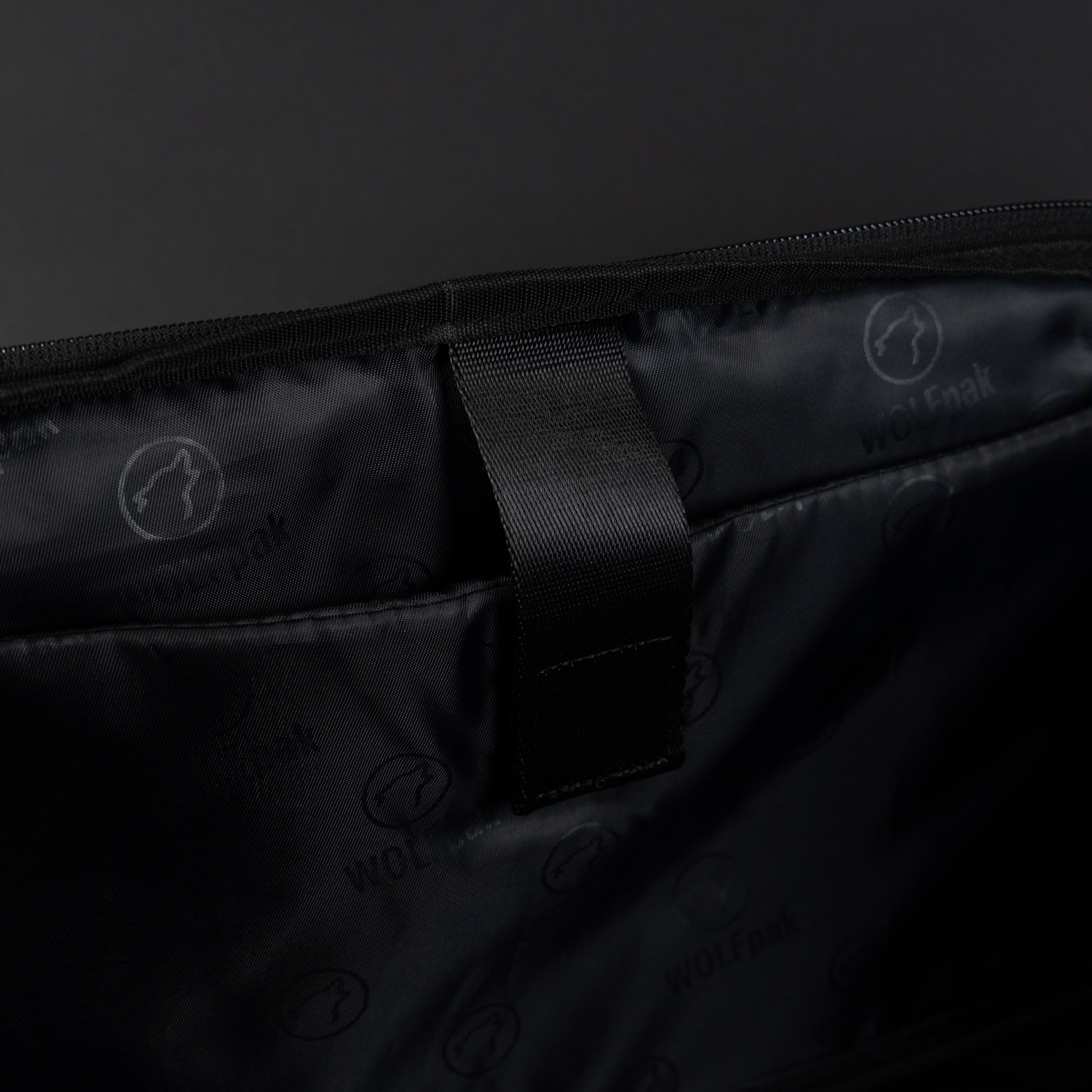 30L Perfect Duffle Bag Nightmare