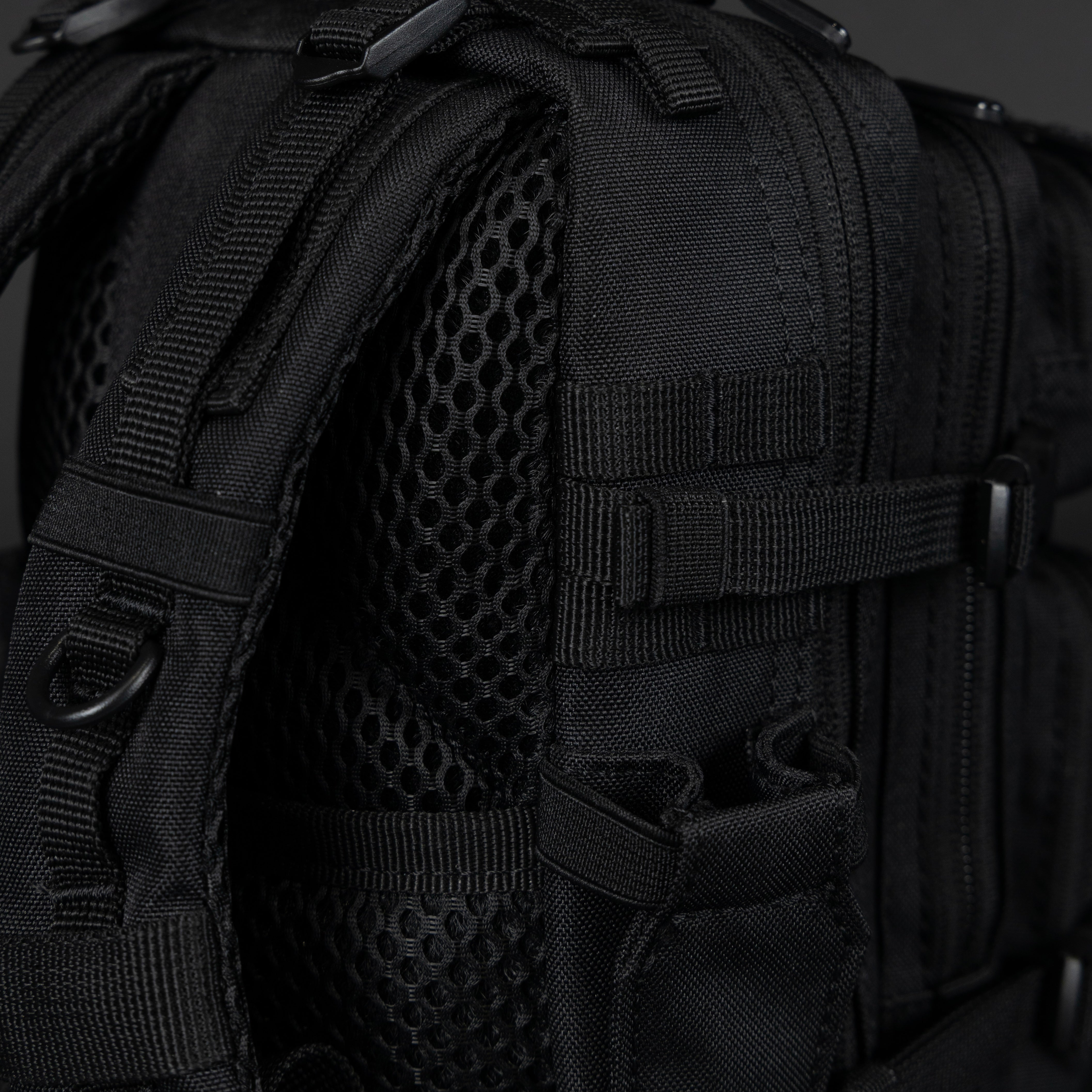 3L Collector's Pak Alpha Black (SOLD OUT) Not Restocking