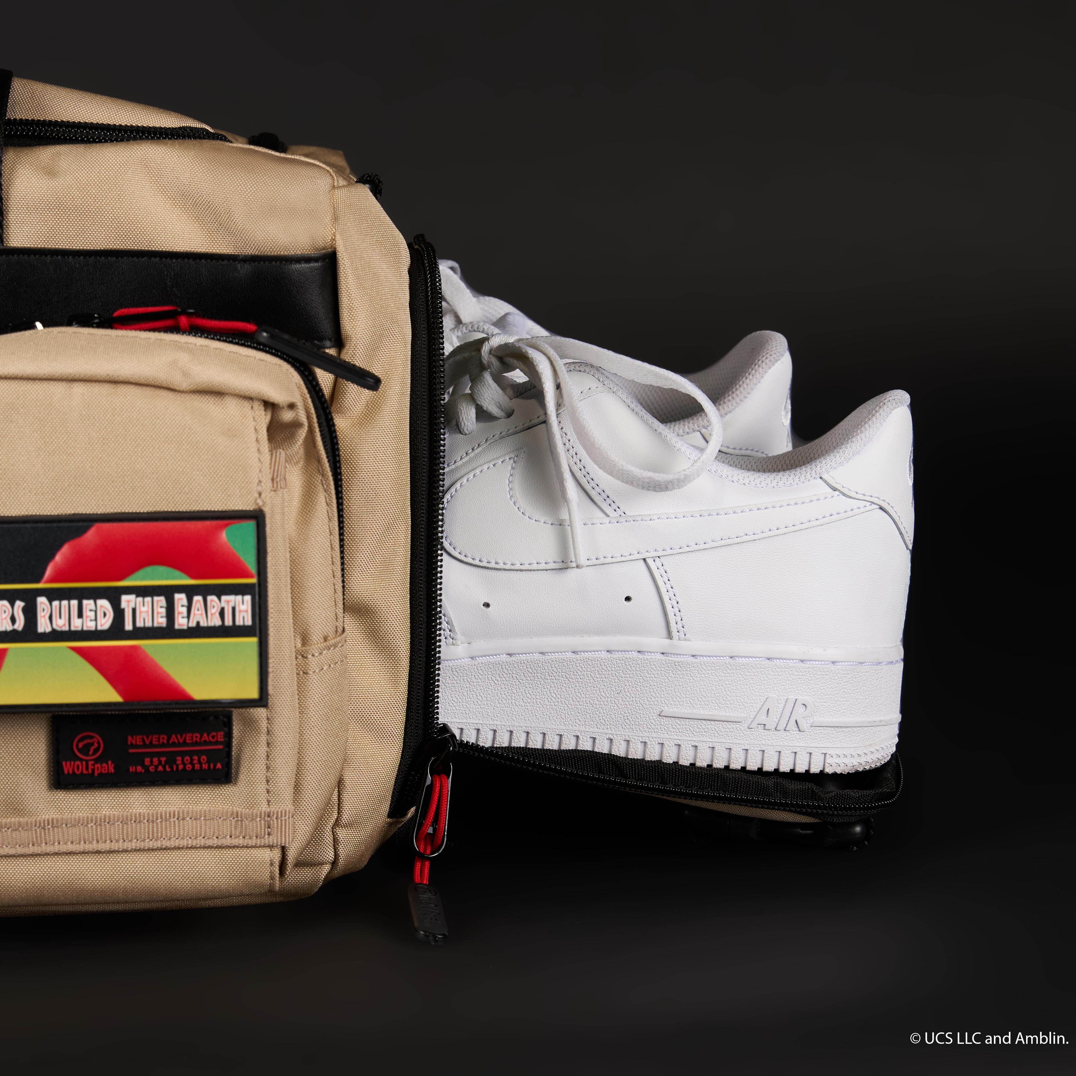 30L Perfect Duffle Bag Jurassic Park