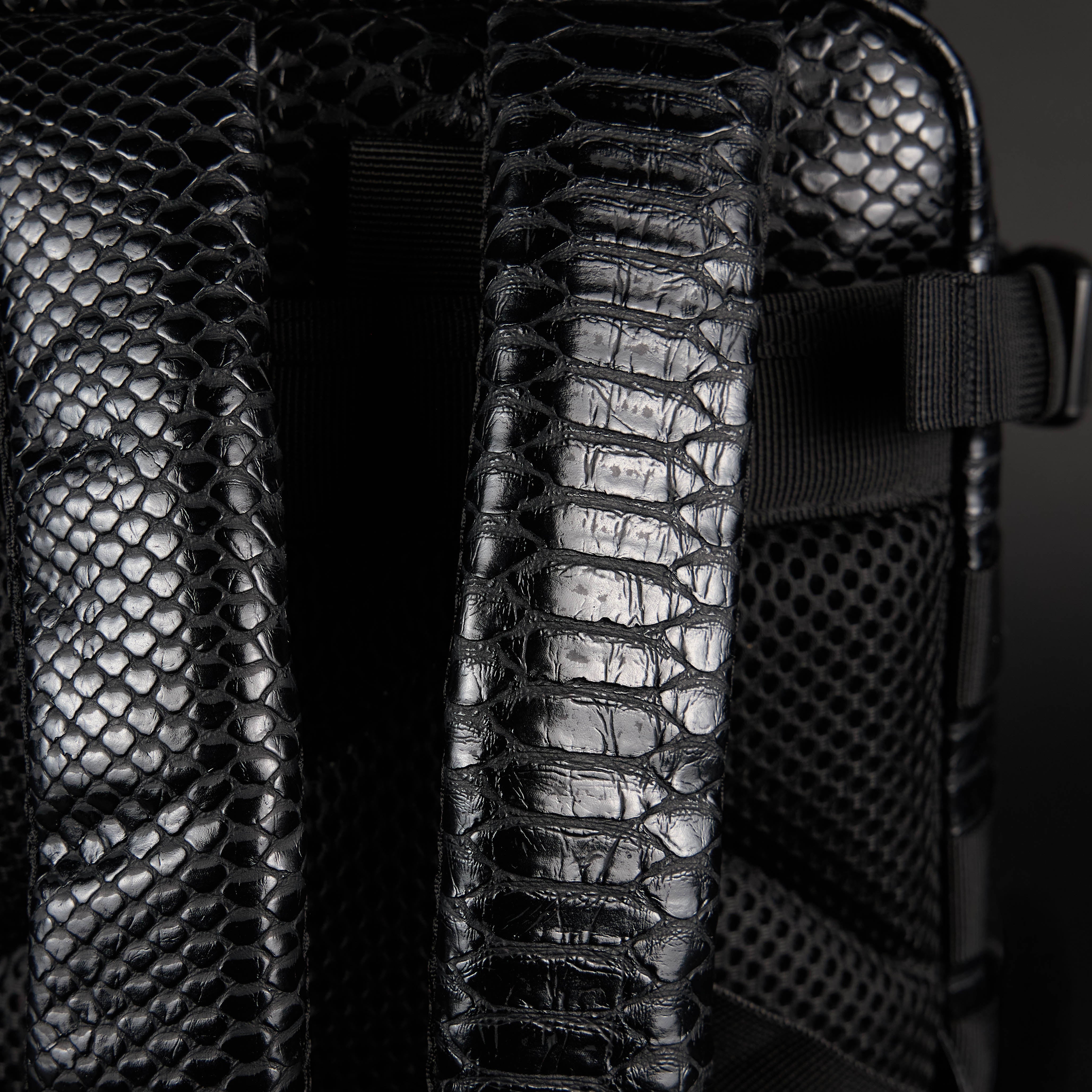 9L Backpack Mini King Cobra