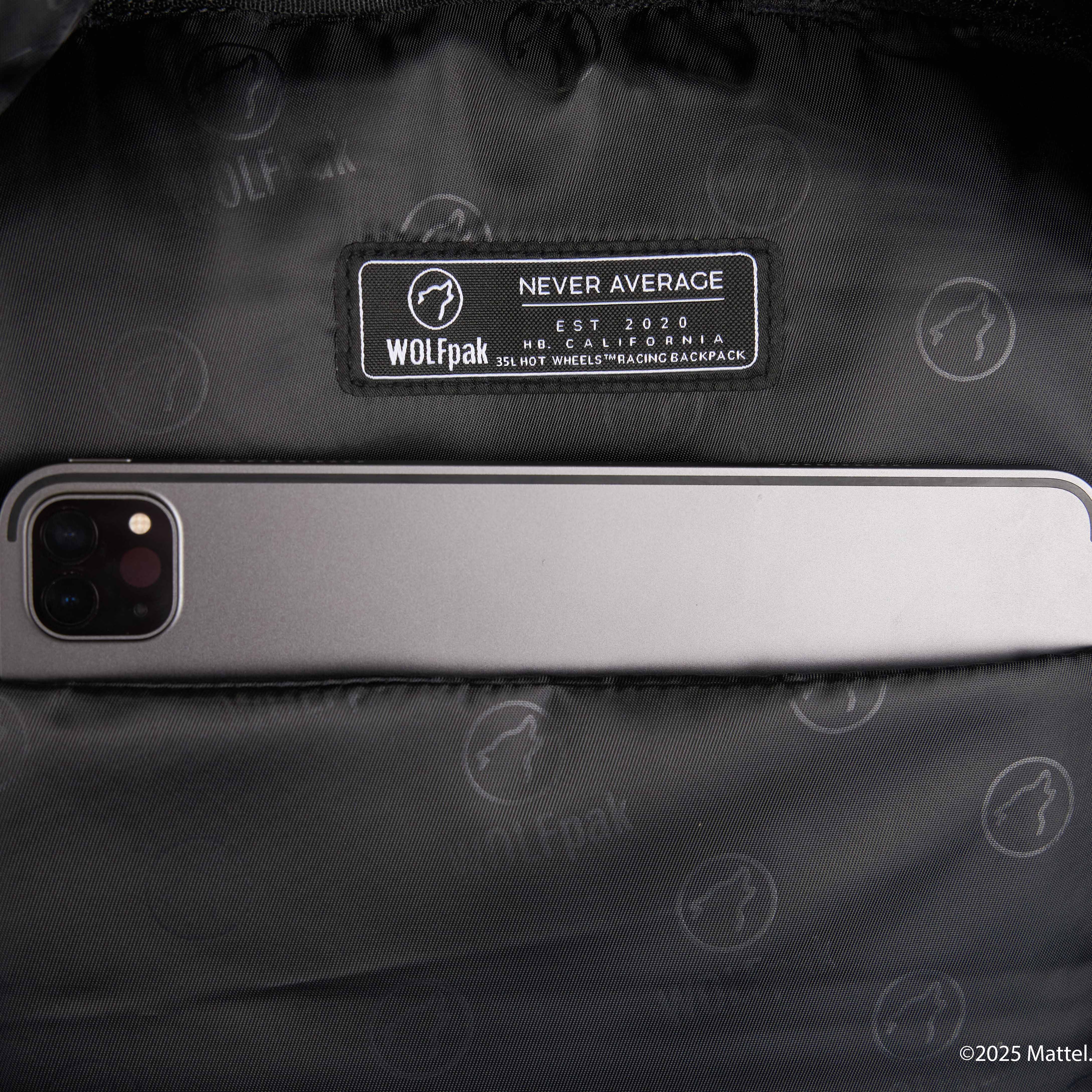 35L Backpack Hot Wheels Racing