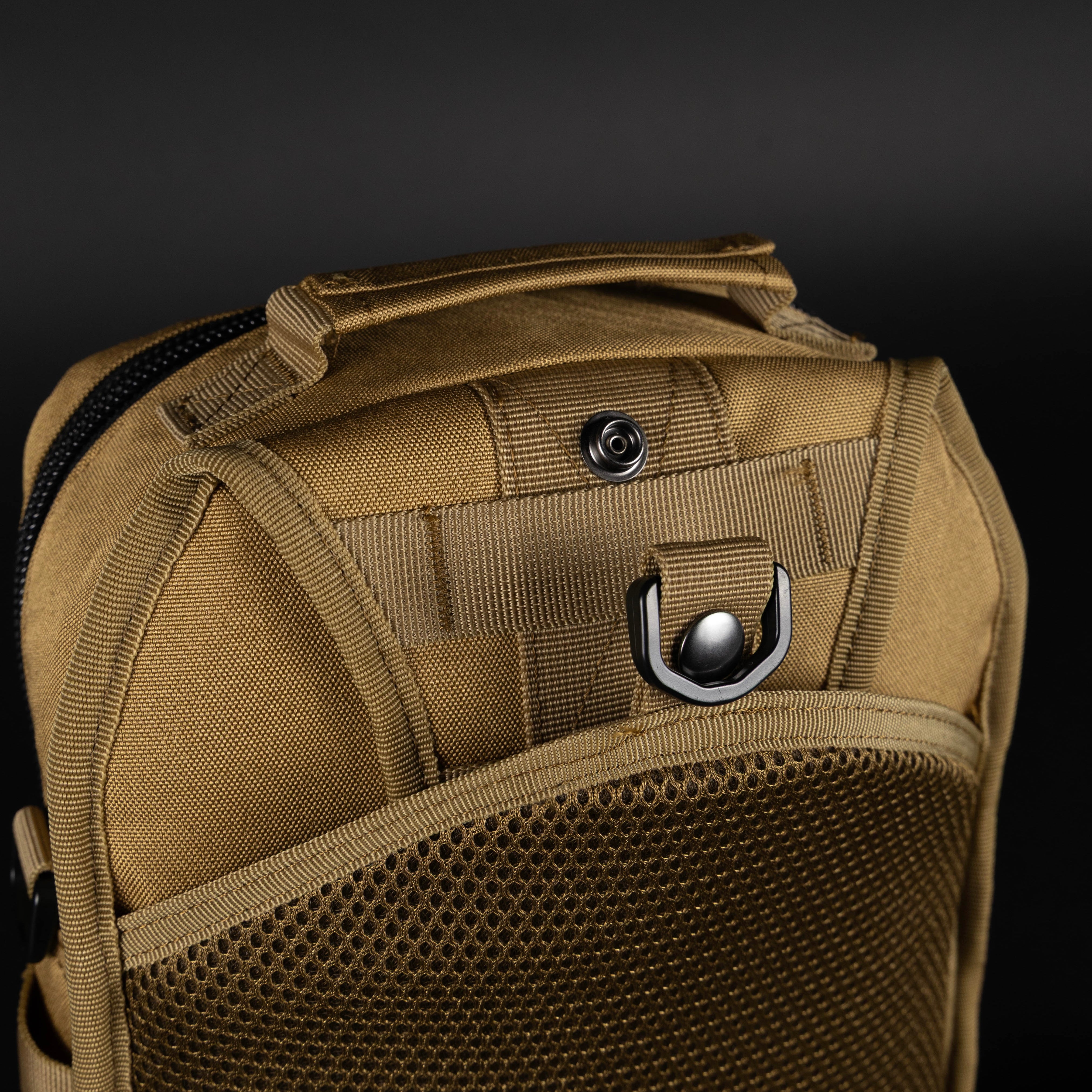 9L Tactical Sling Bag Caqui