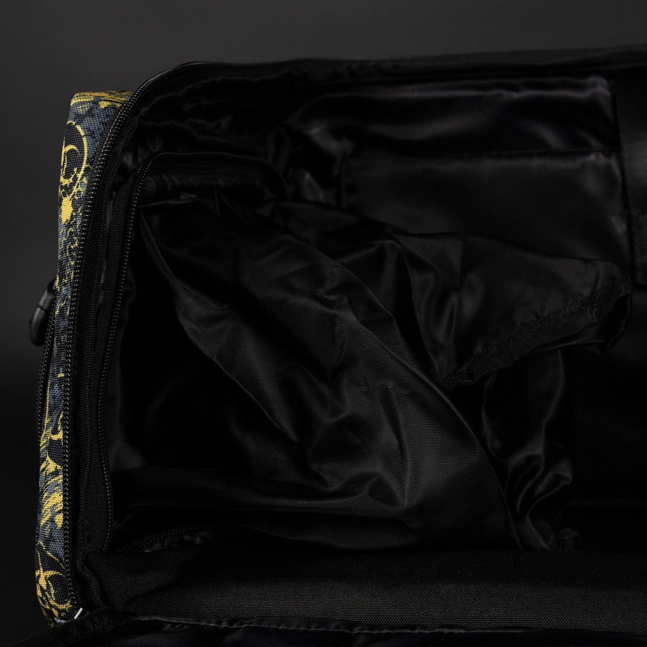30L Perfect Duffle Bag Apocalypse