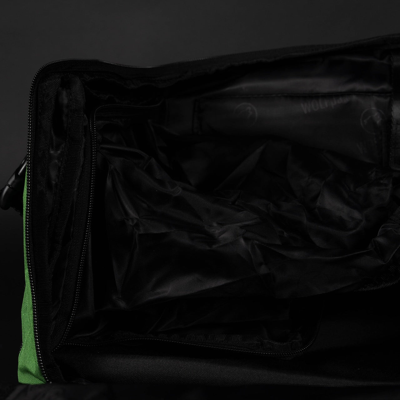 30L Perfect Duffle Bag Green Lantern