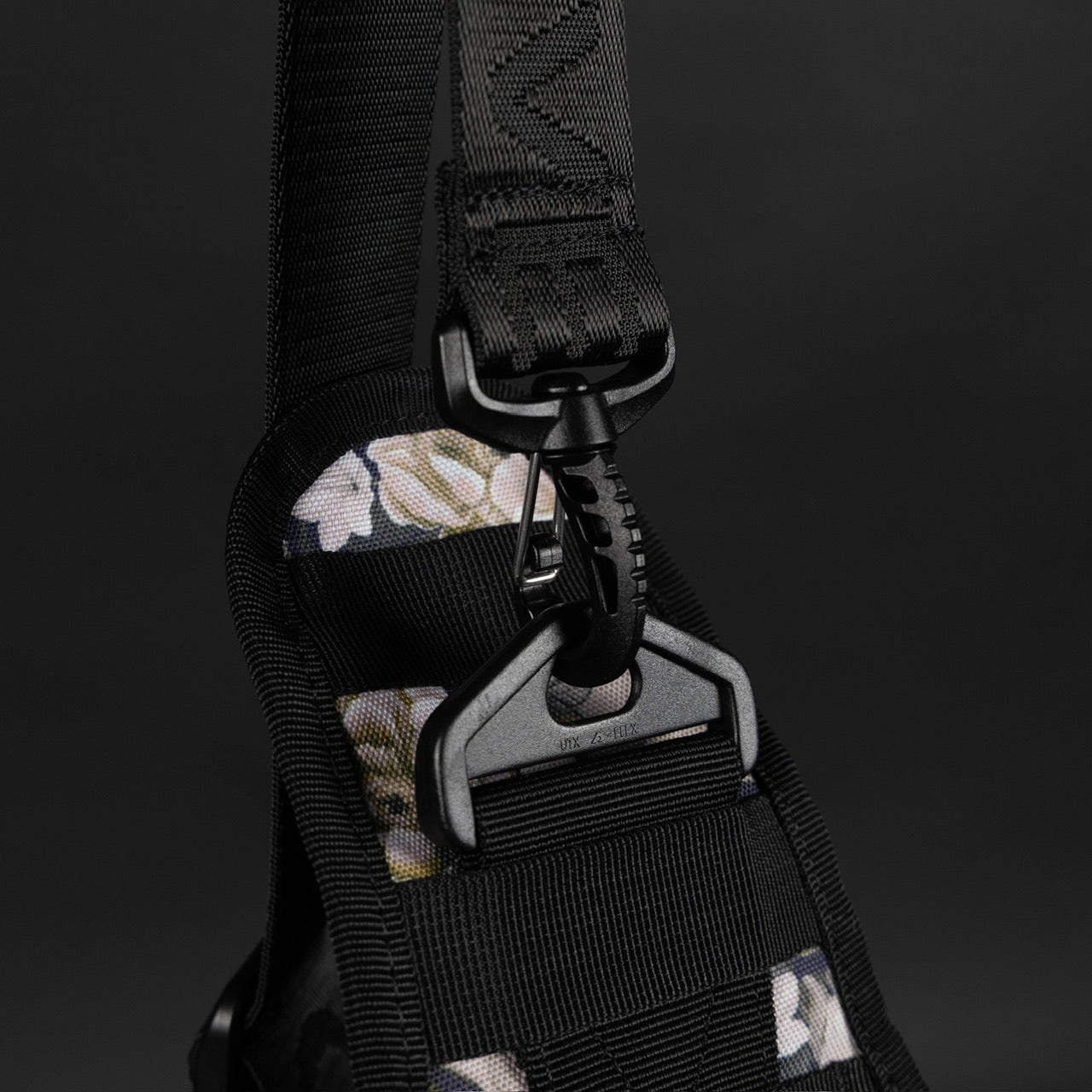 9L Tactical Sling Bag Eternal Bloom