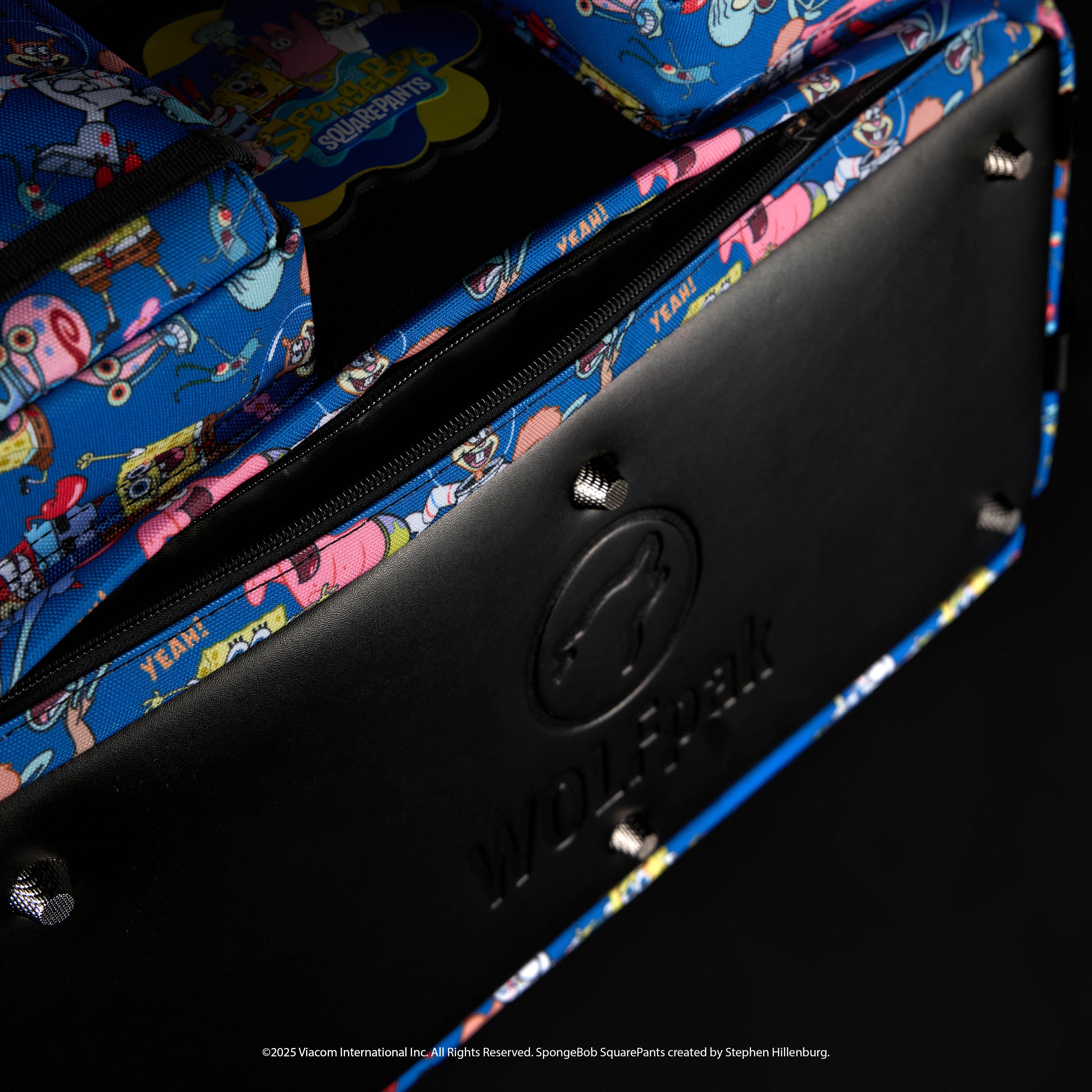 30L Perfect Duffle Bag SpongeBob SquarePants PREVIEW