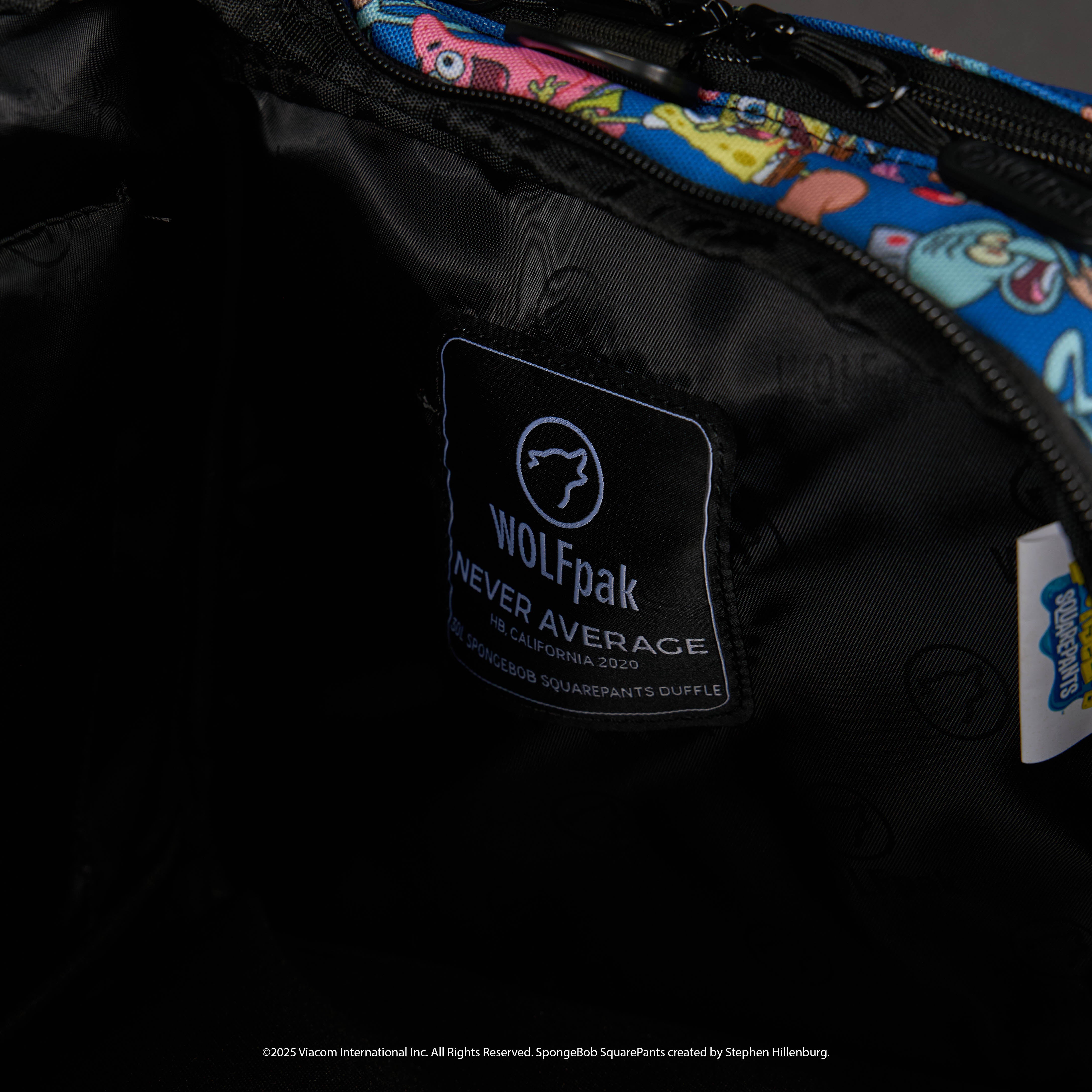 30L Perfect Duffle Bag SpongeBob SquarePants PREVIEW