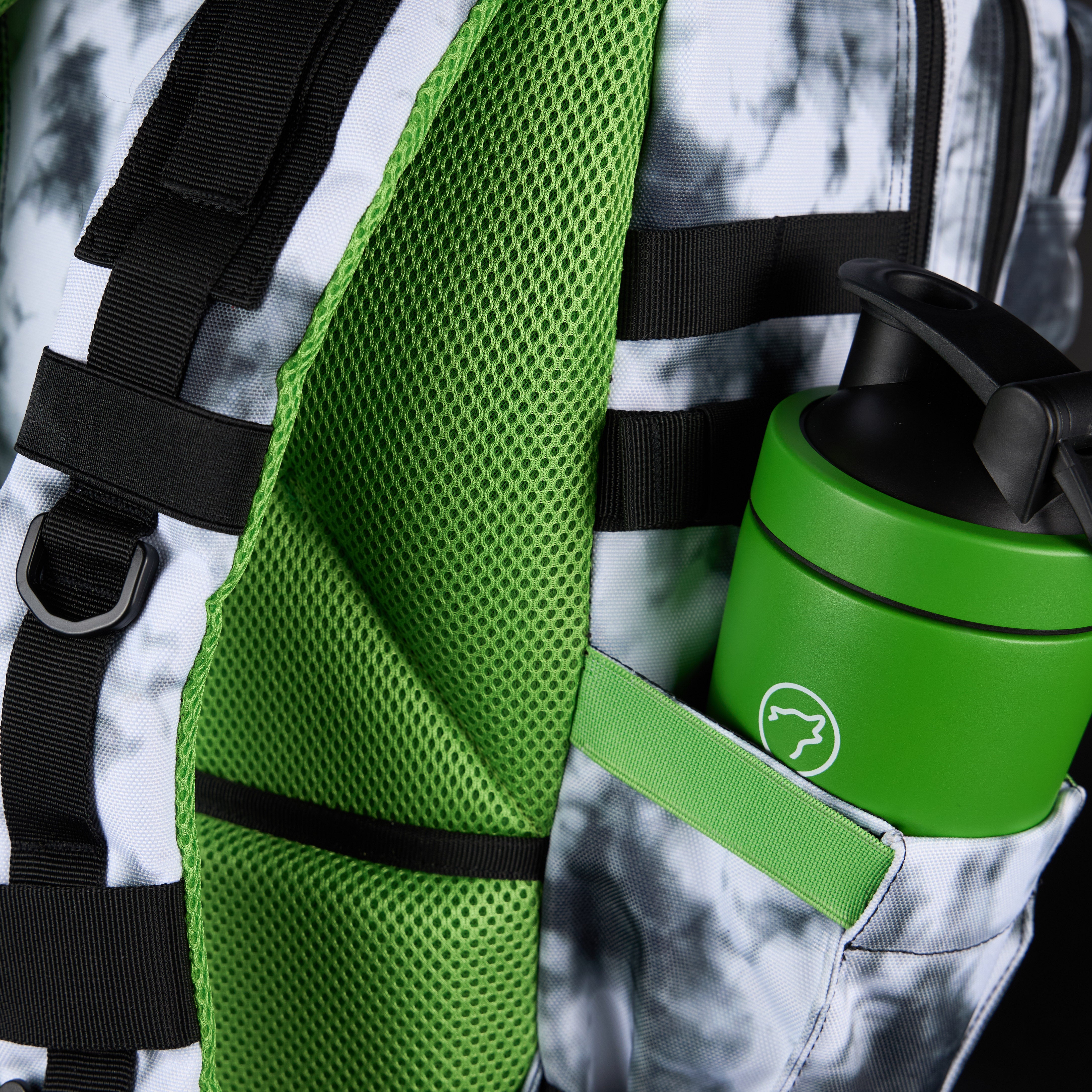 35L Backpack Graffiti Green