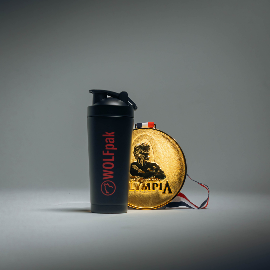 Shaker noir à venin rouge