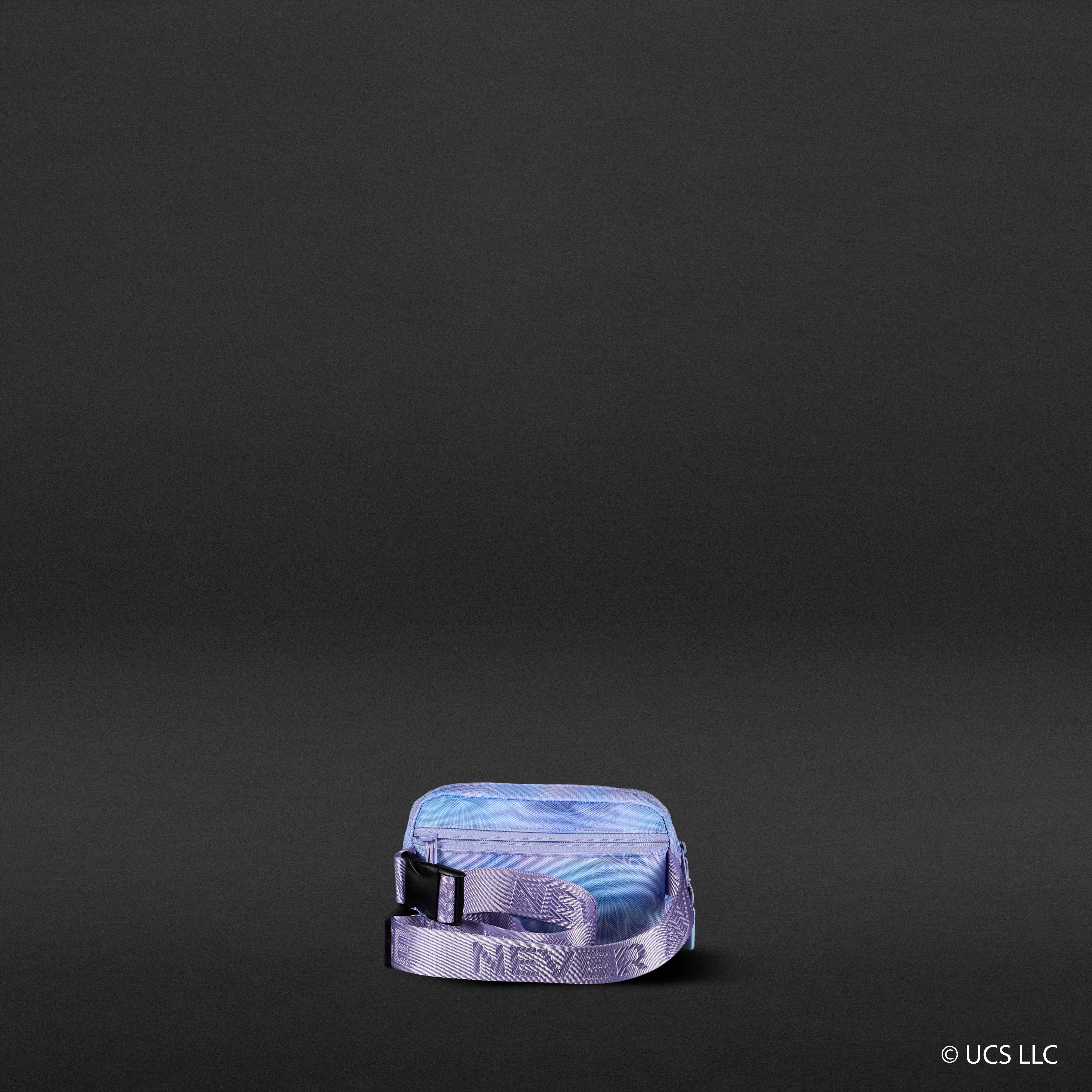 1.5L Crossbody Pack WICKED Glinda