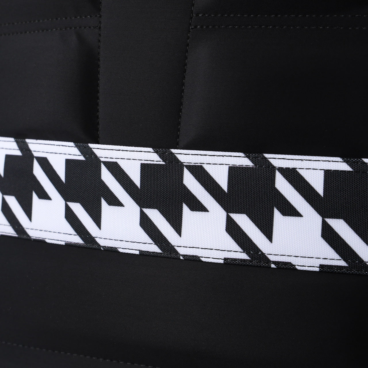 Sac à dos classique à motif pied-de-poule