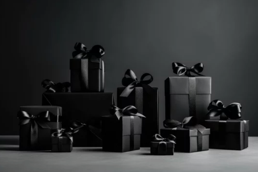 WOLFpak's Ultimate Christmas Guide: Perfect Gifts for Every Style and Budget