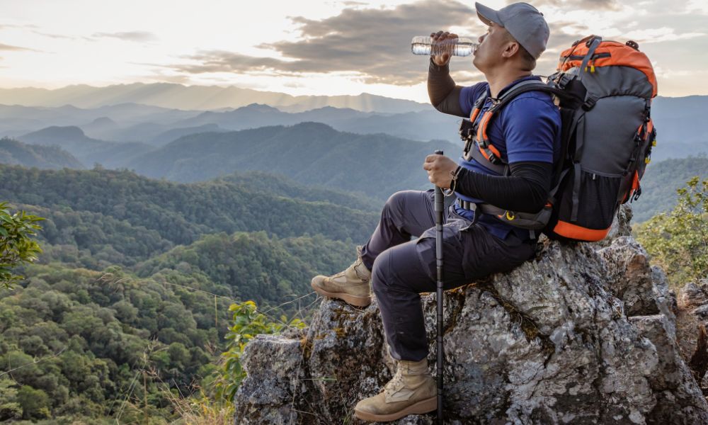 How Much Water Should You Bring on a Hike?