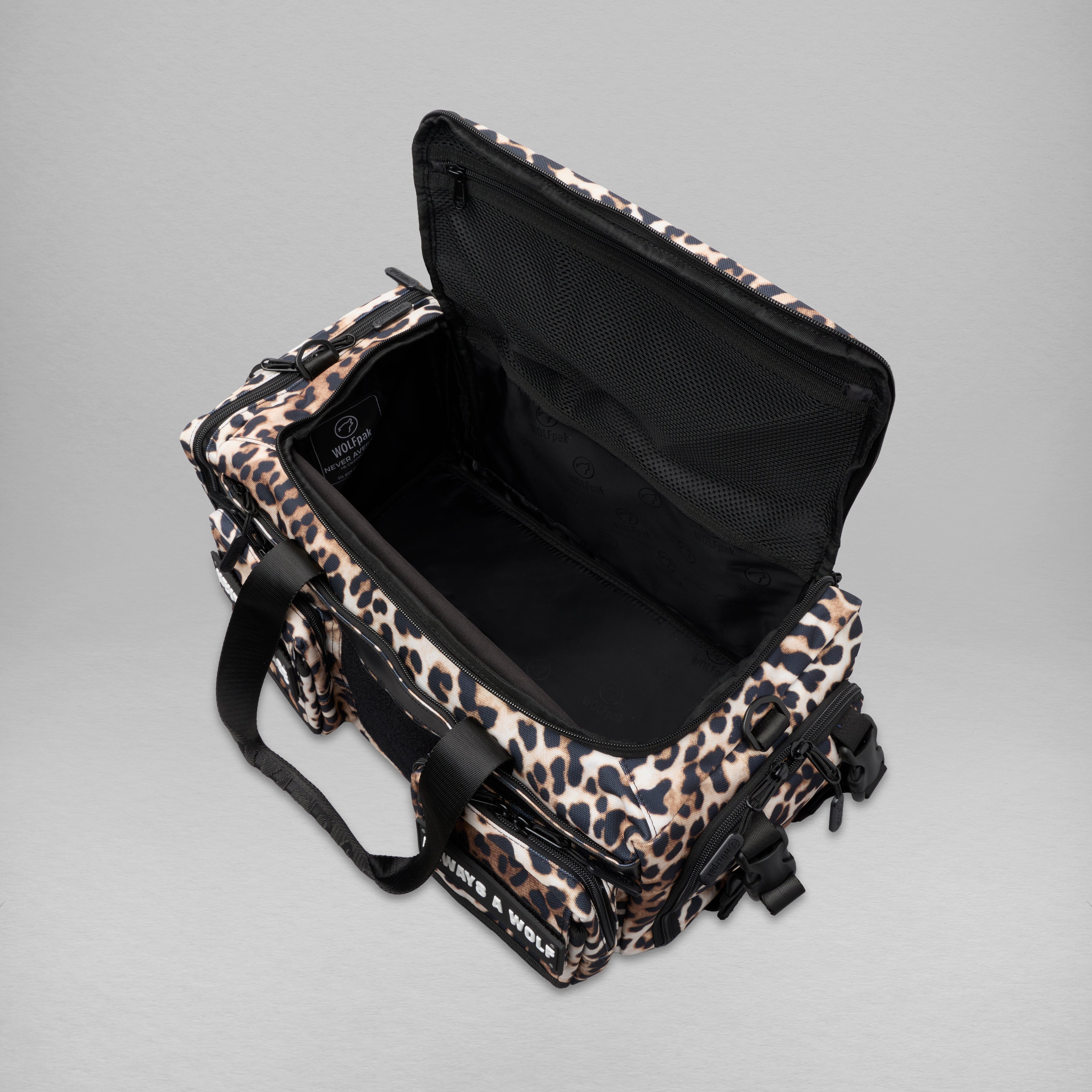 30L Perfect Duffle Bag Leopard