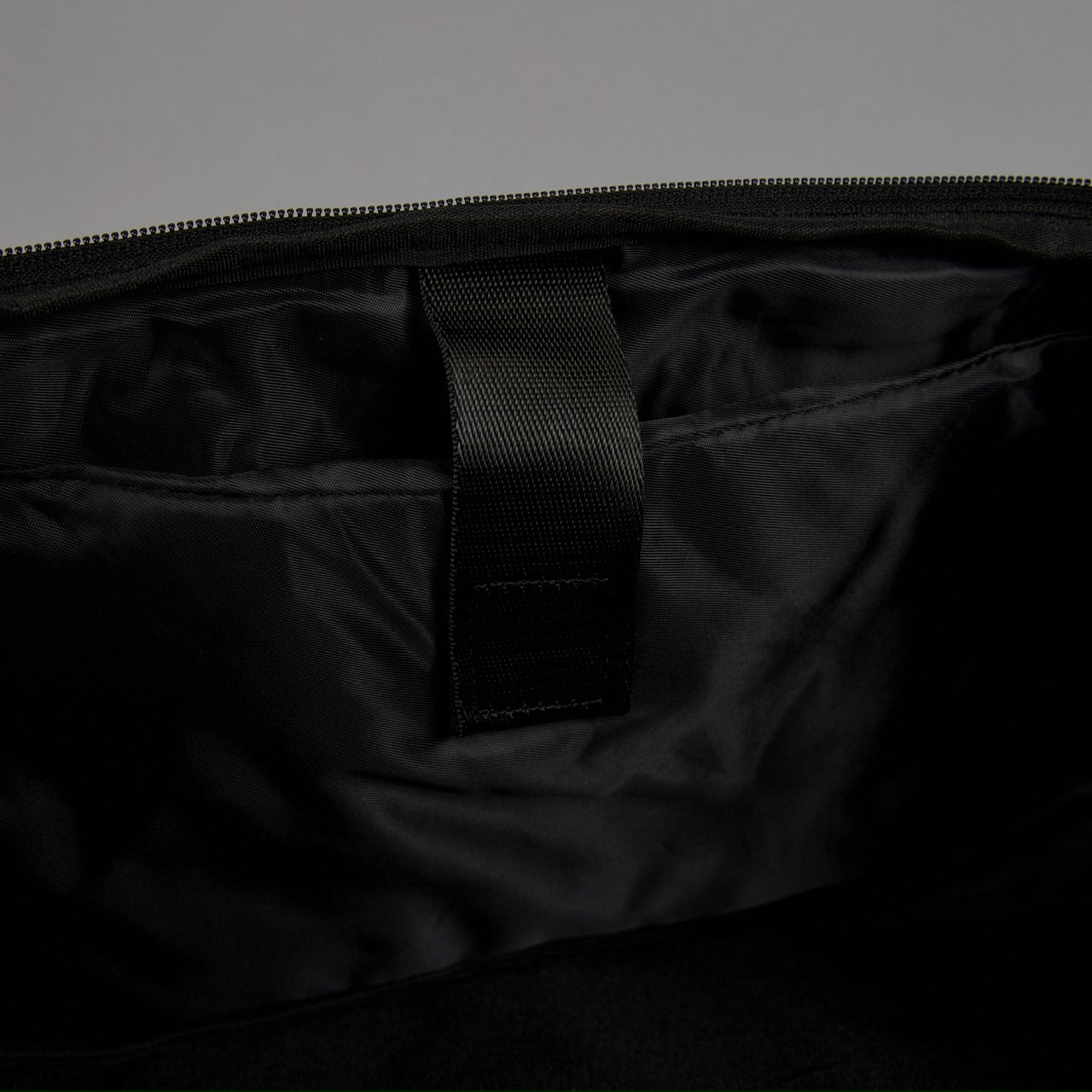 Bolsa de viaje mini 20L Alpha Black