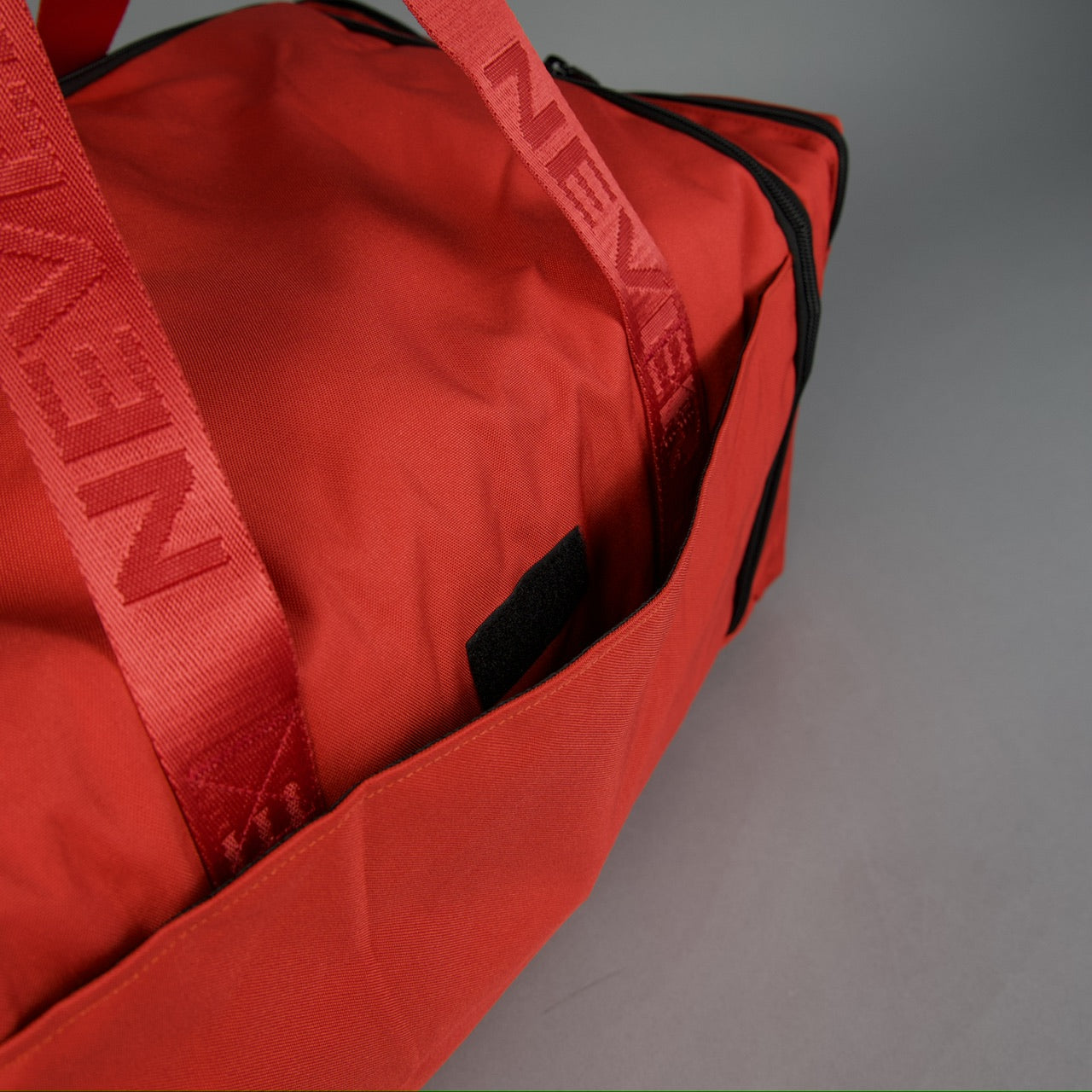 40L Ultimate Duffle Bag Elite Red