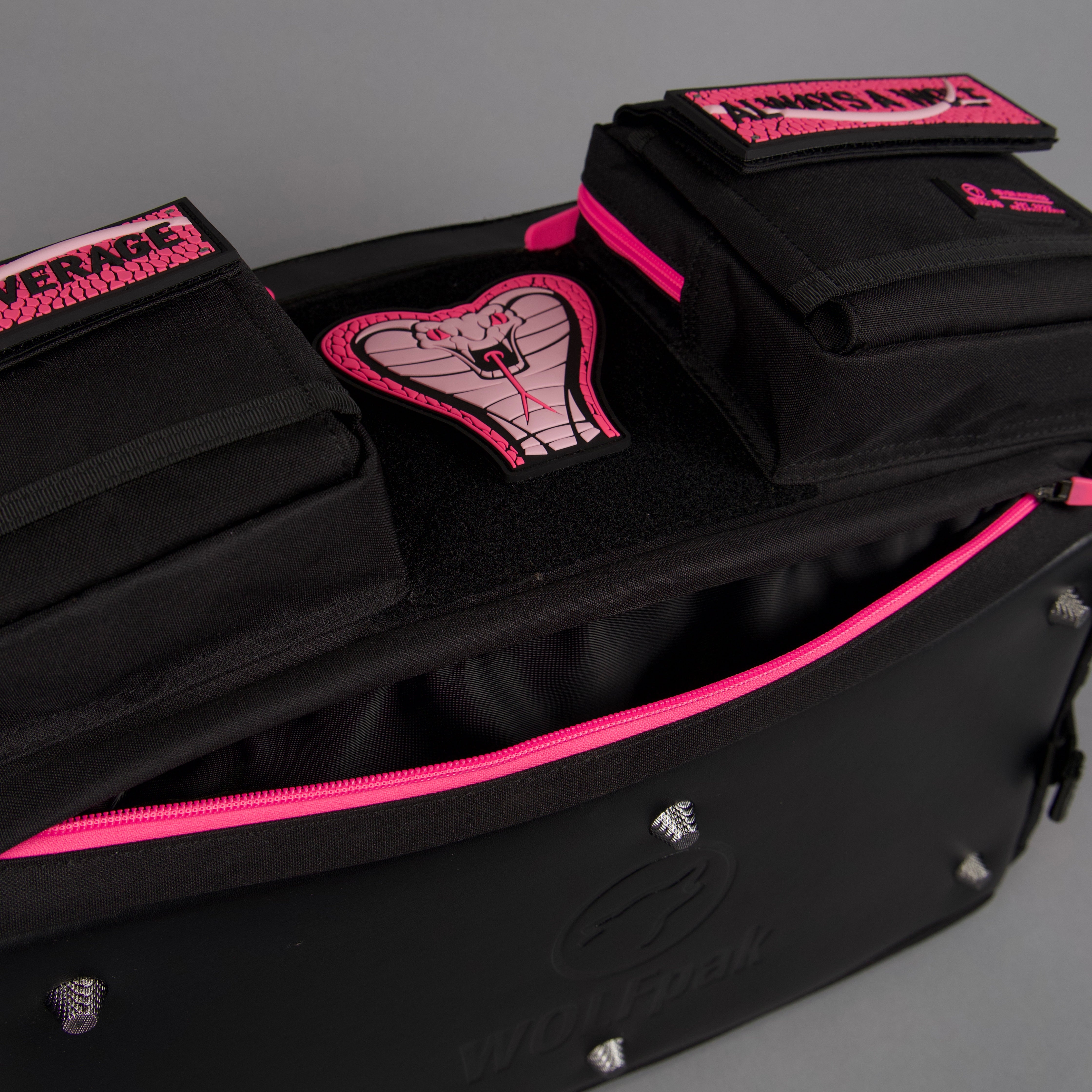 30L Perfect Duffle Bag Pink Venom