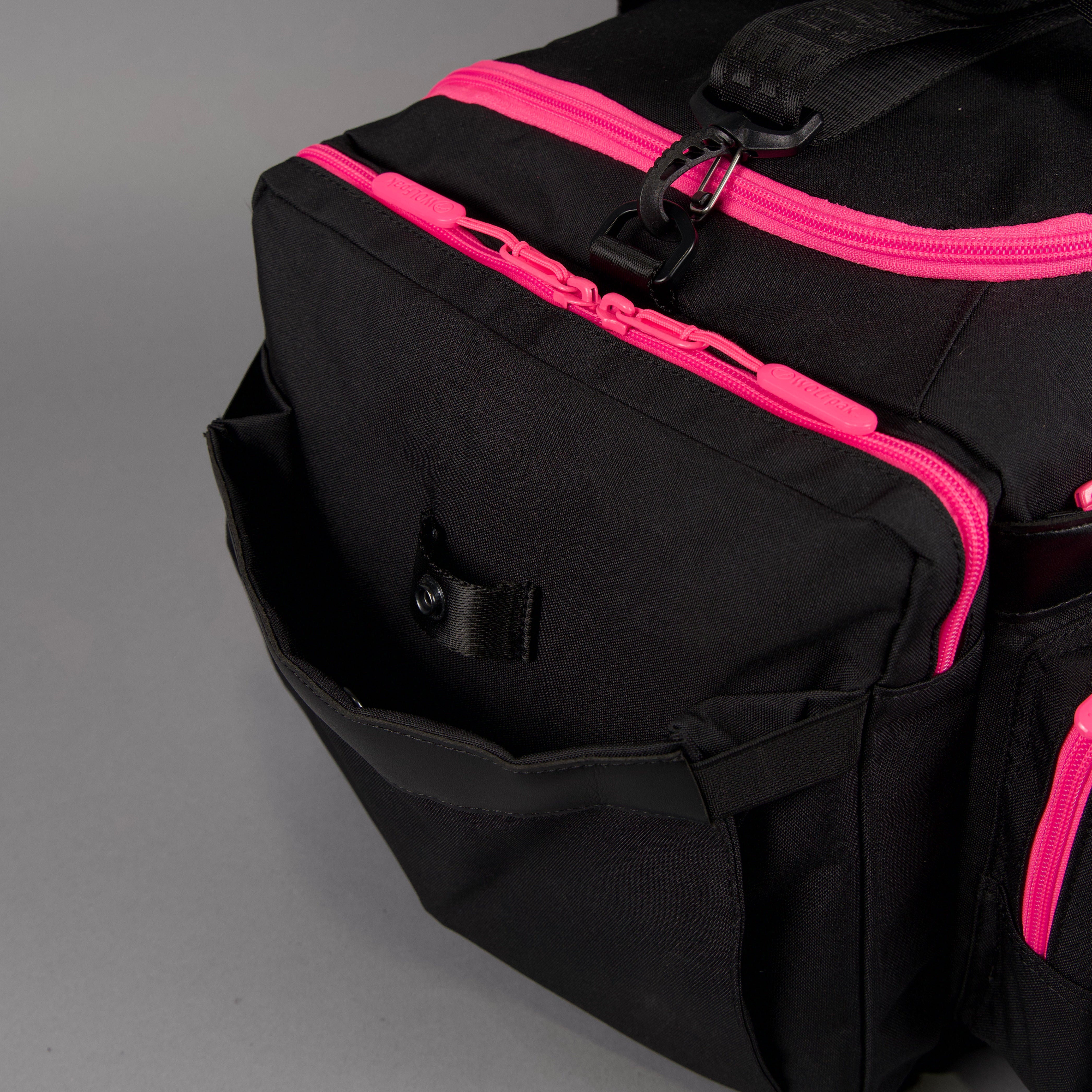 40L Ultimate Duffle Bag Pink Venom